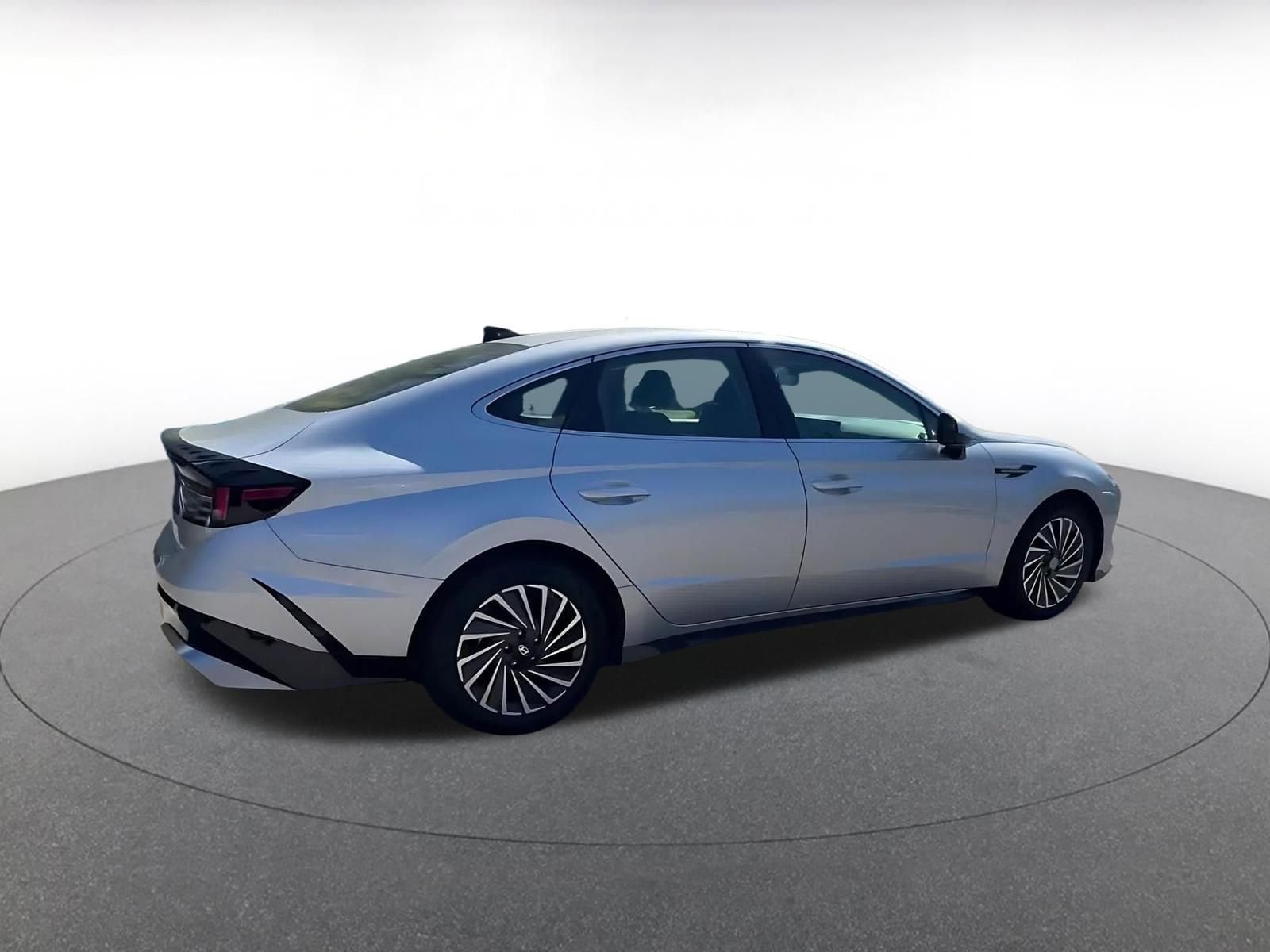 Thumbnail: 2025 Hyundai Sonata - 15