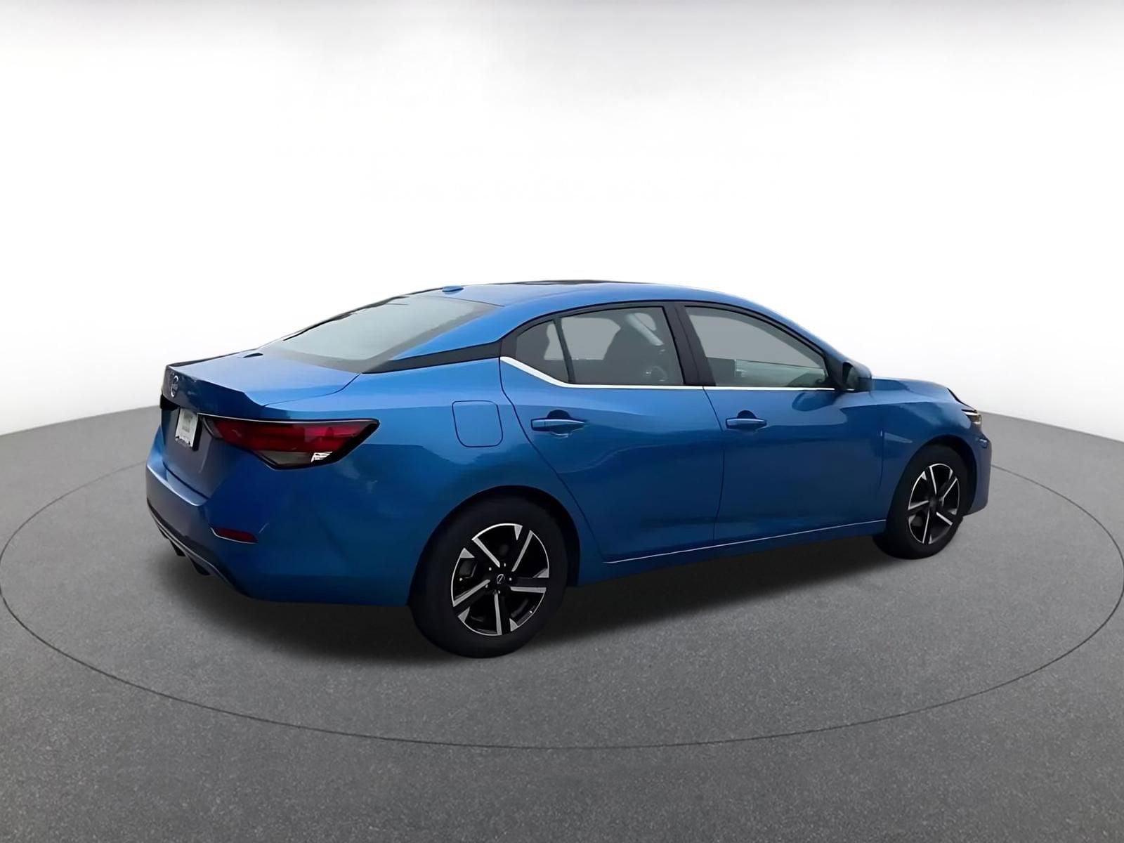 Thumbnail: 2025 Nissan Sentra - 14