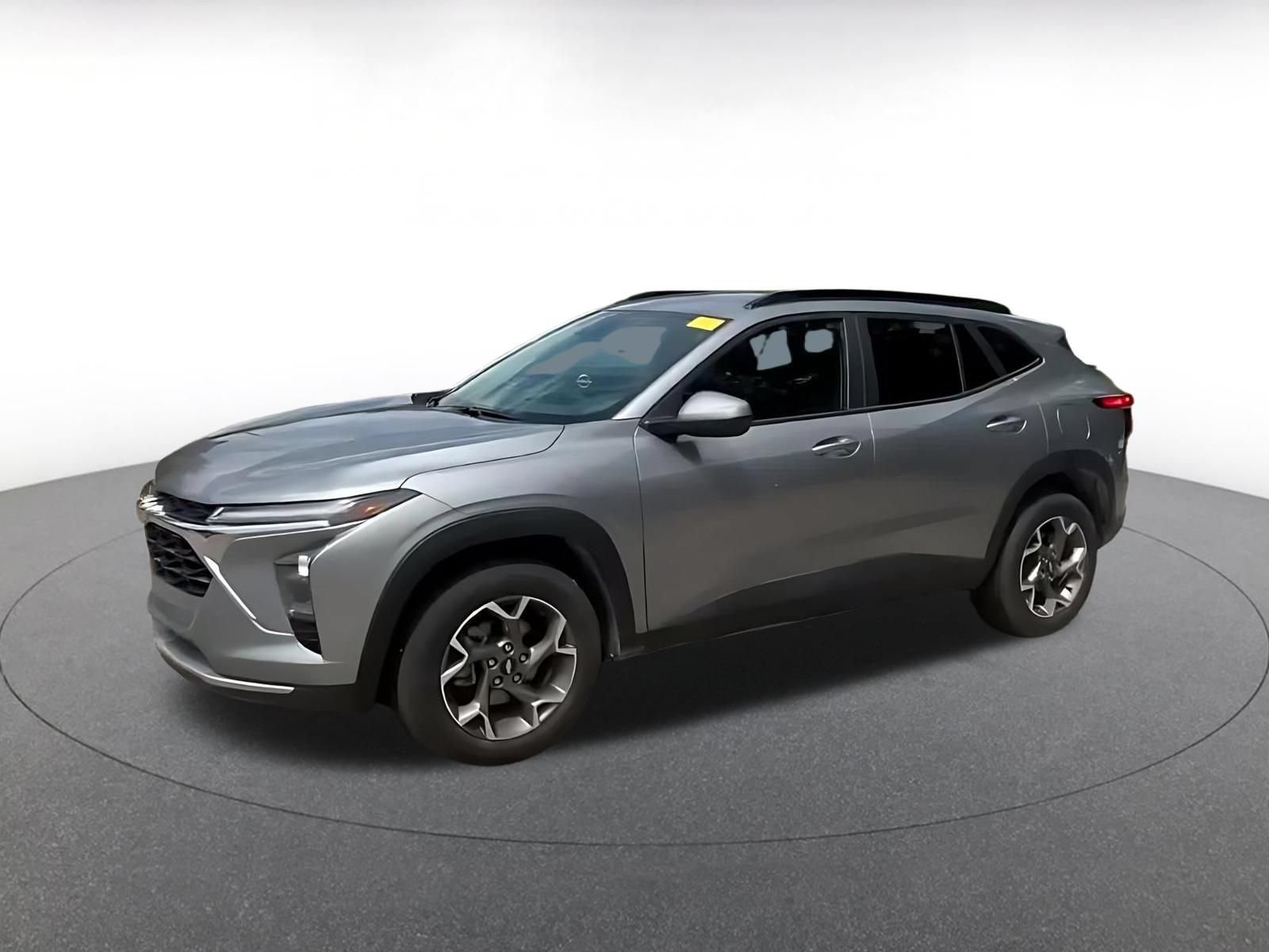 Thumbnail: 2025 Chevrolet Trax - 6