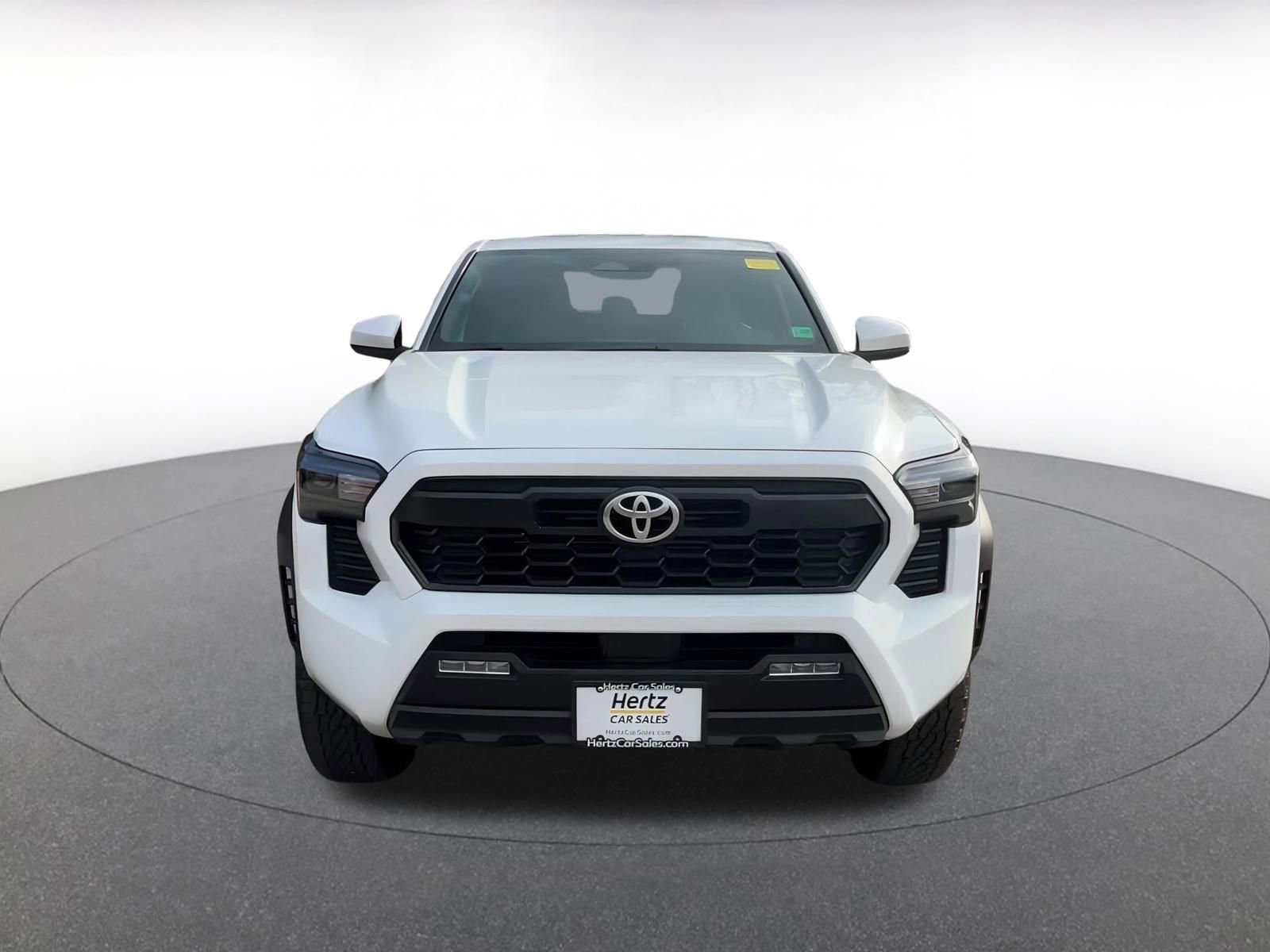 Thumbnail: 2025 Toyota Tacoma - 4