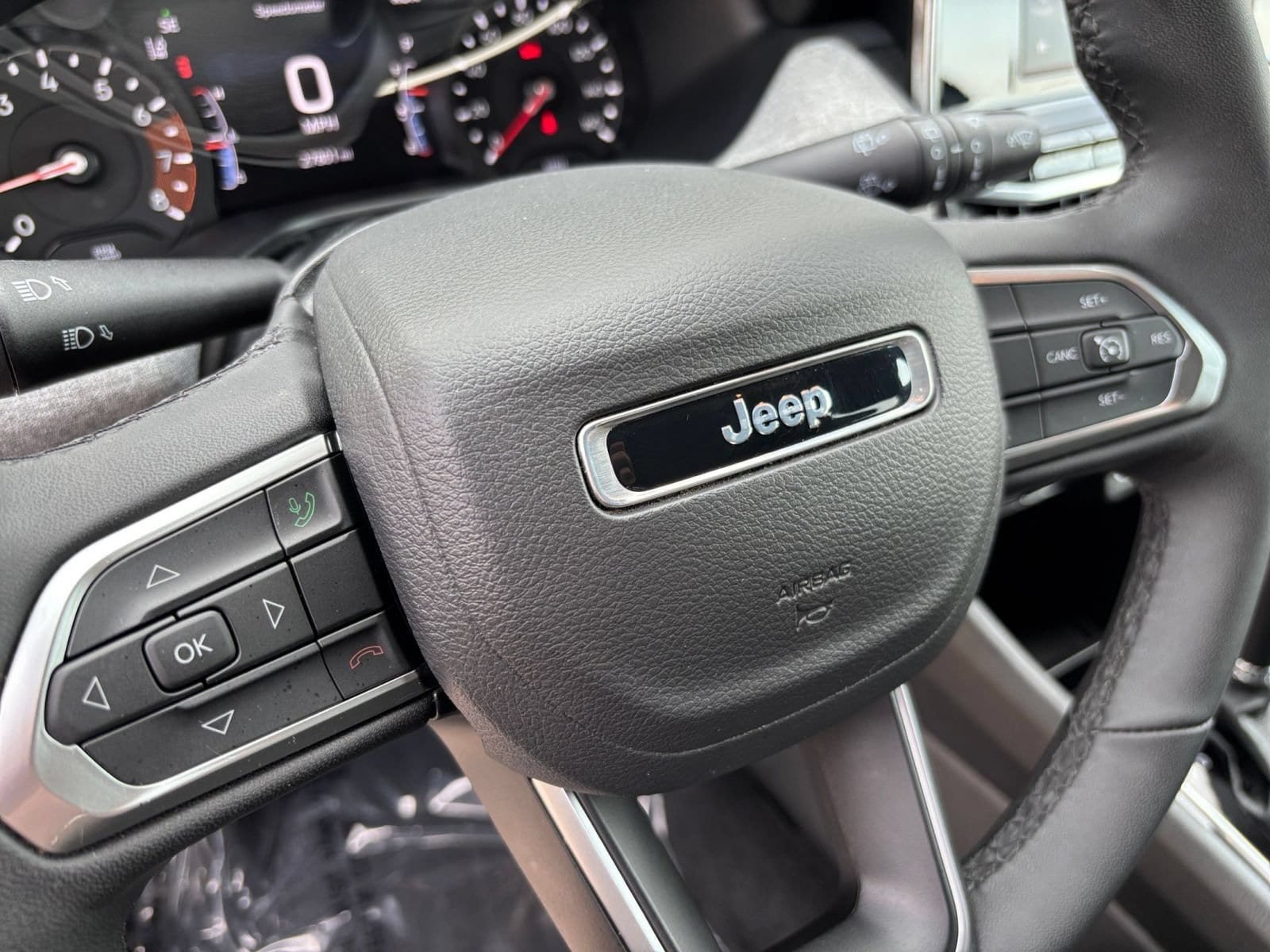 Thumbnail: 2025 Jeep Compass - 27