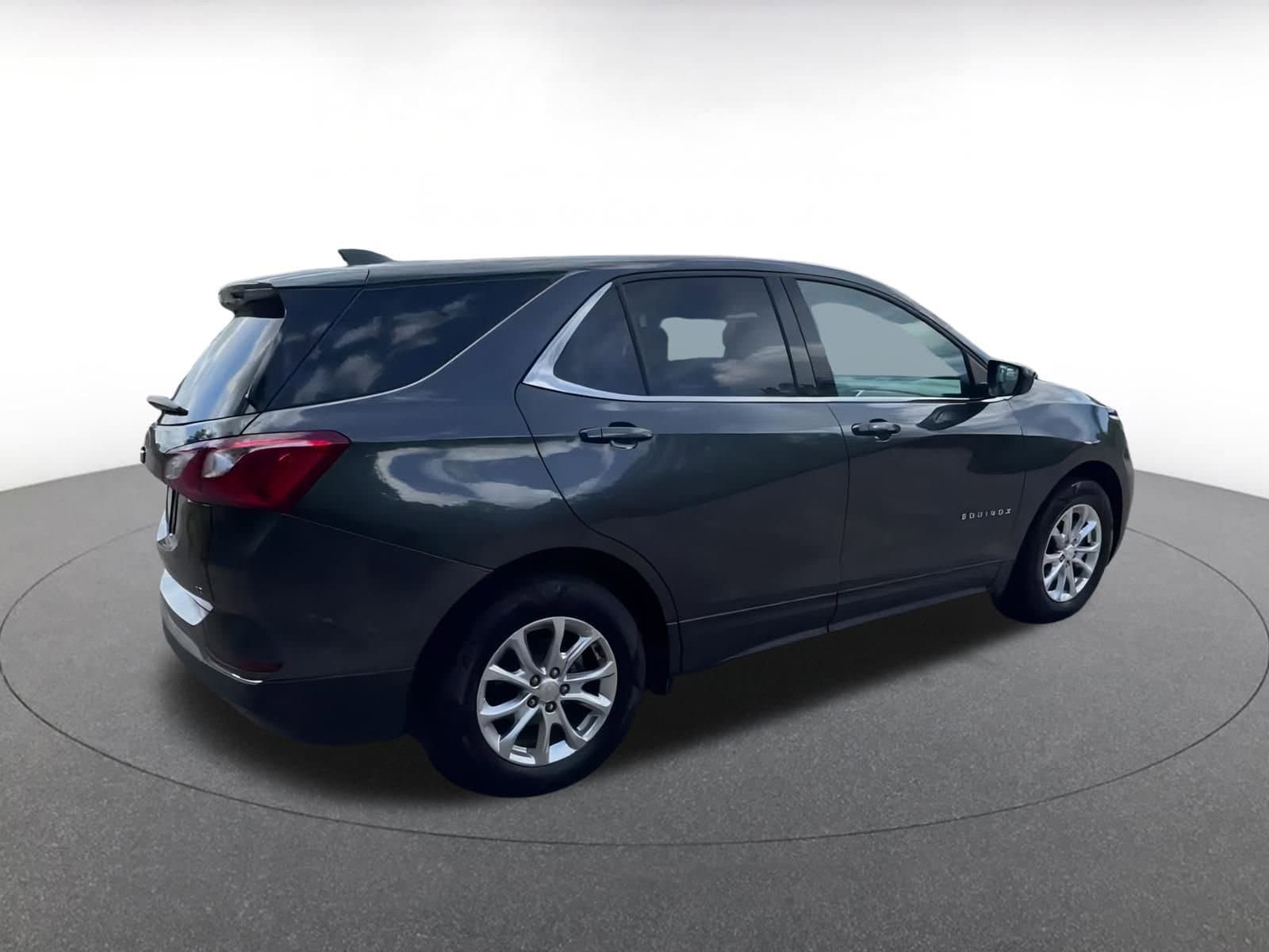 Thumbnail: 2020 Chevrolet Equinox - 15