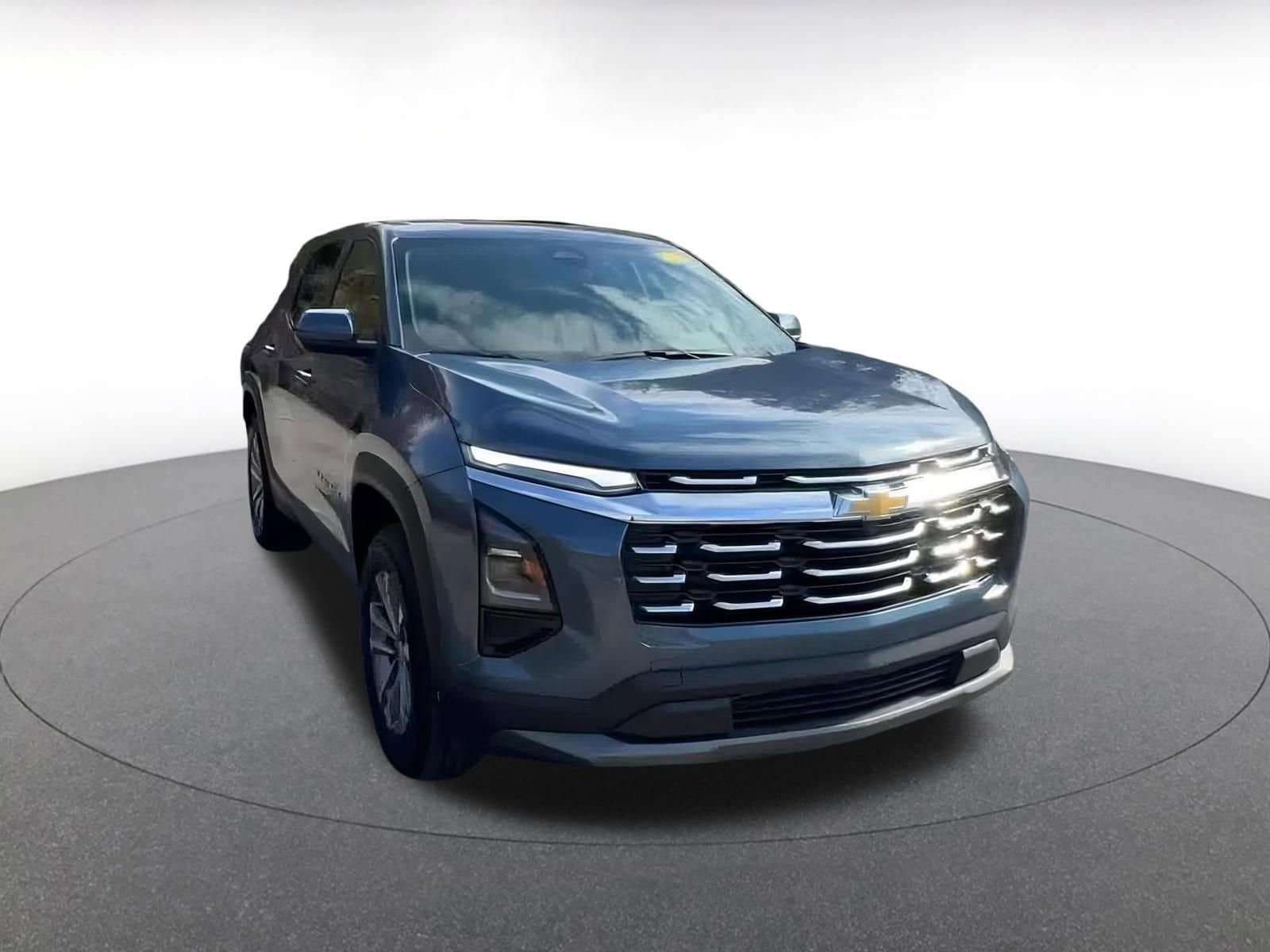 Thumbnail: 2025 Chevrolet Equinox - 3