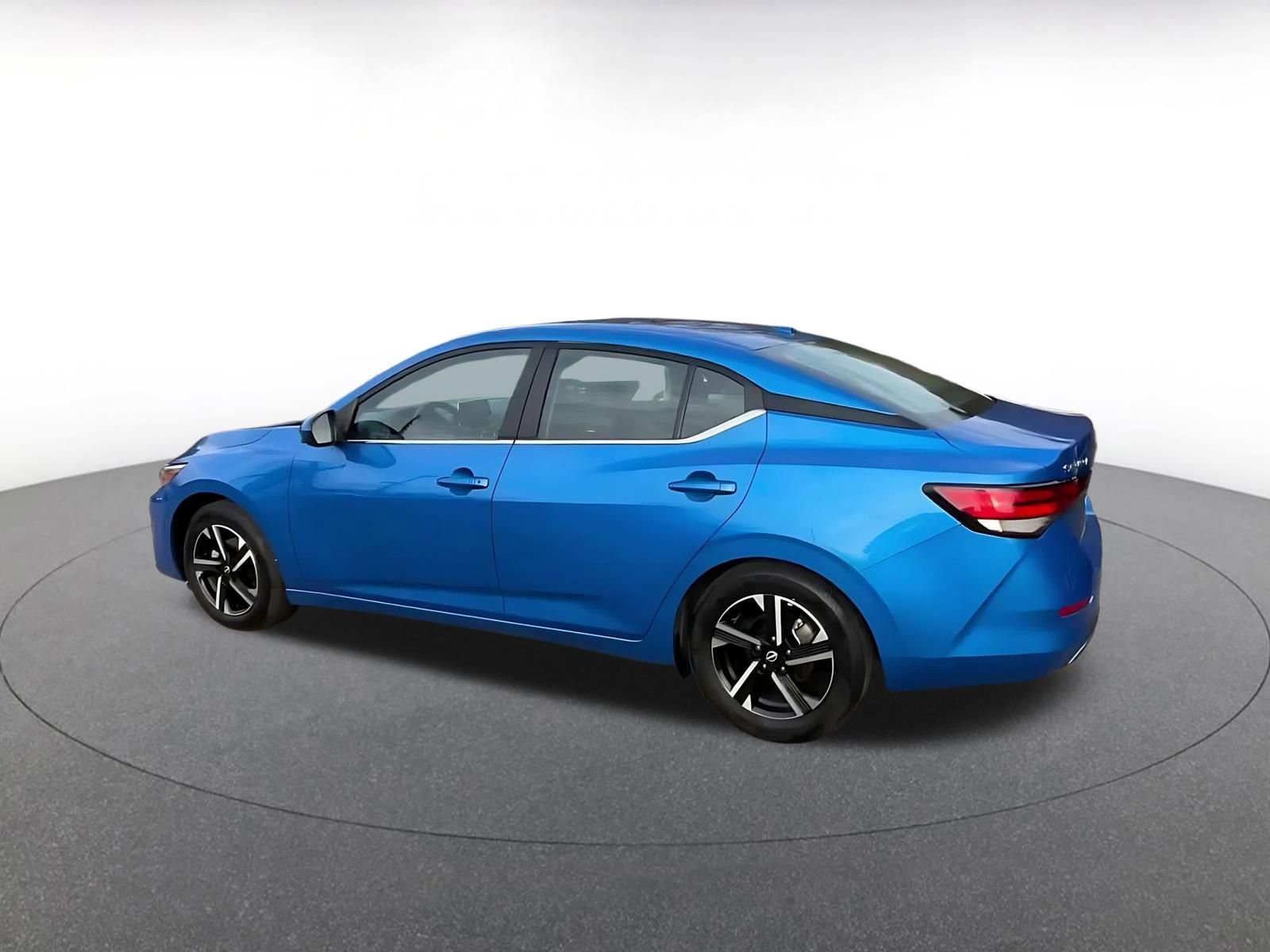 Thumbnail: 2025 Nissan Sentra - 11