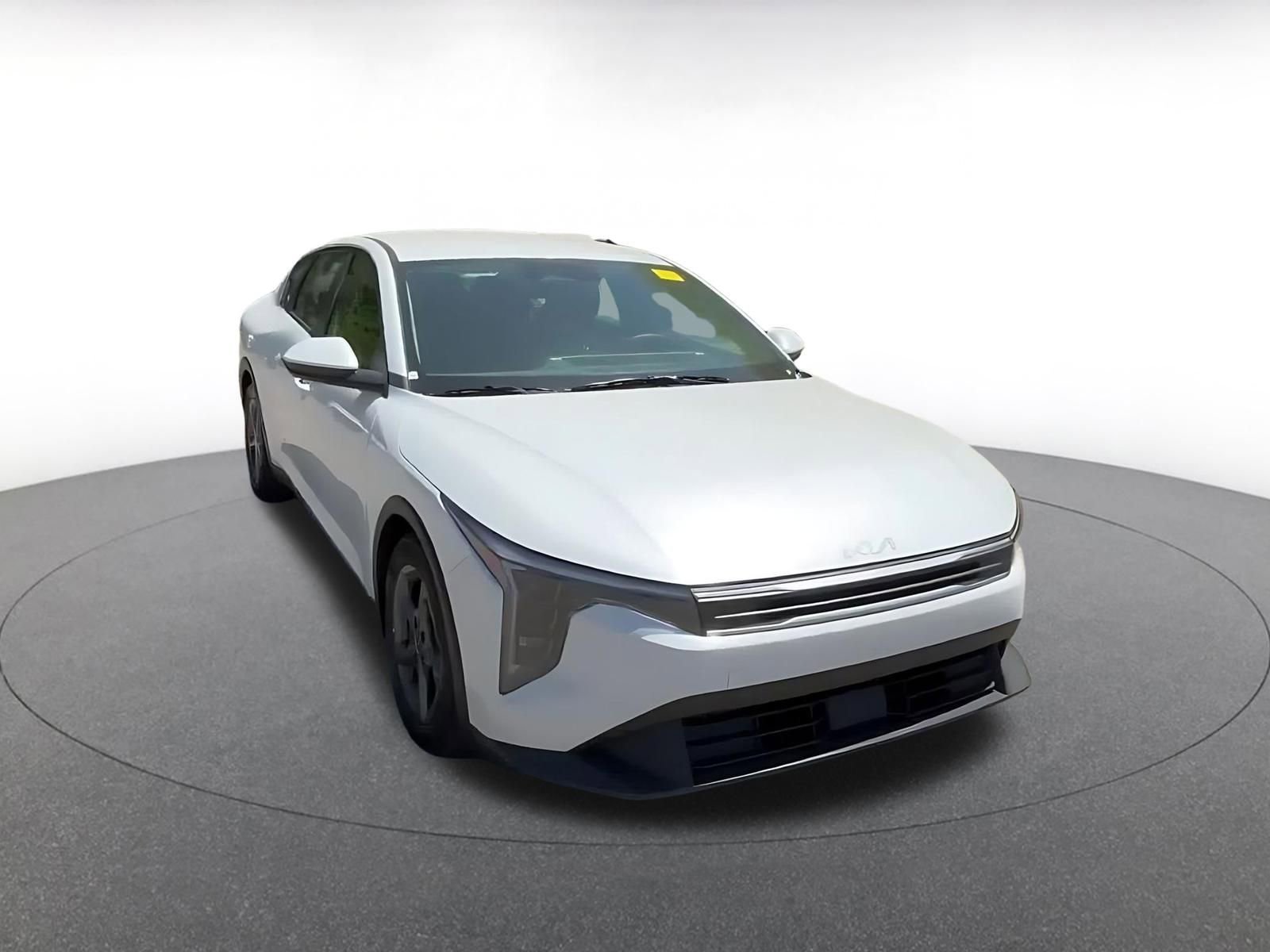 Thumbnail: 2025 Kia K4 - 3