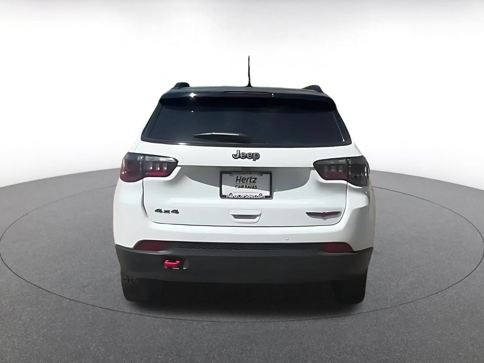 Thumbnail: 2025 Jeep Compass - 9