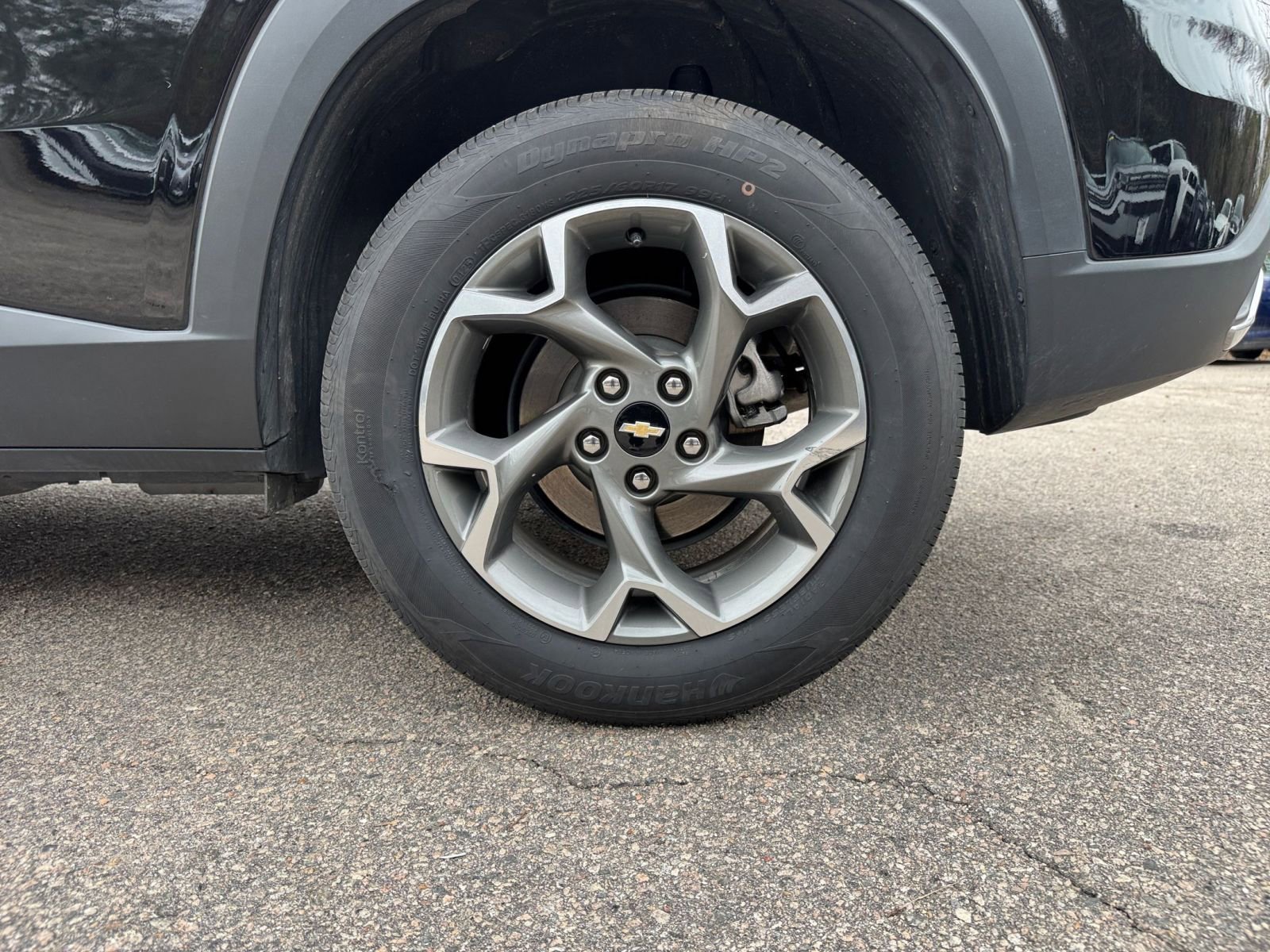 Thumbnail: 2025 Chevrolet Trax - 25