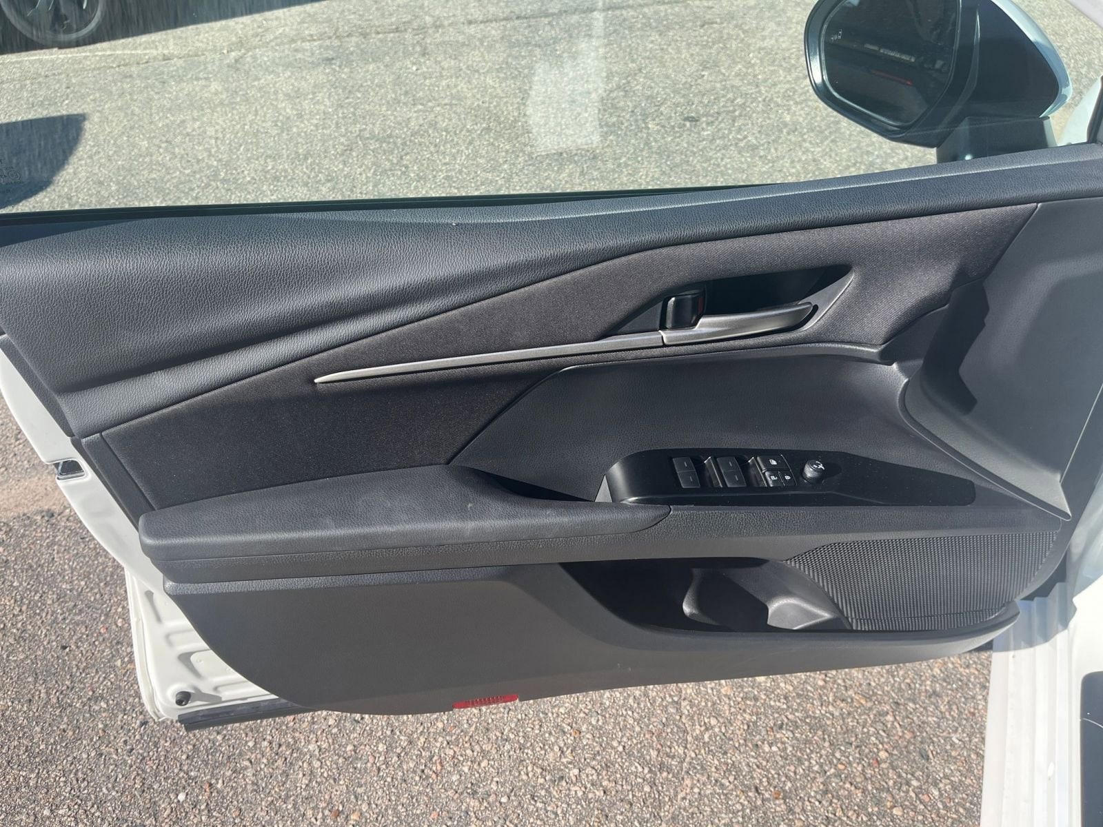 Thumbnail: 2025 Toyota Camry - 18