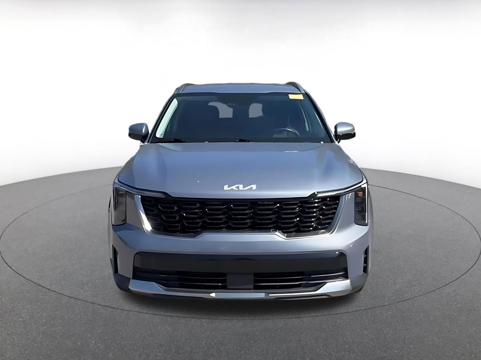 Thumbnail: 2024 Kia Sorento - 4
