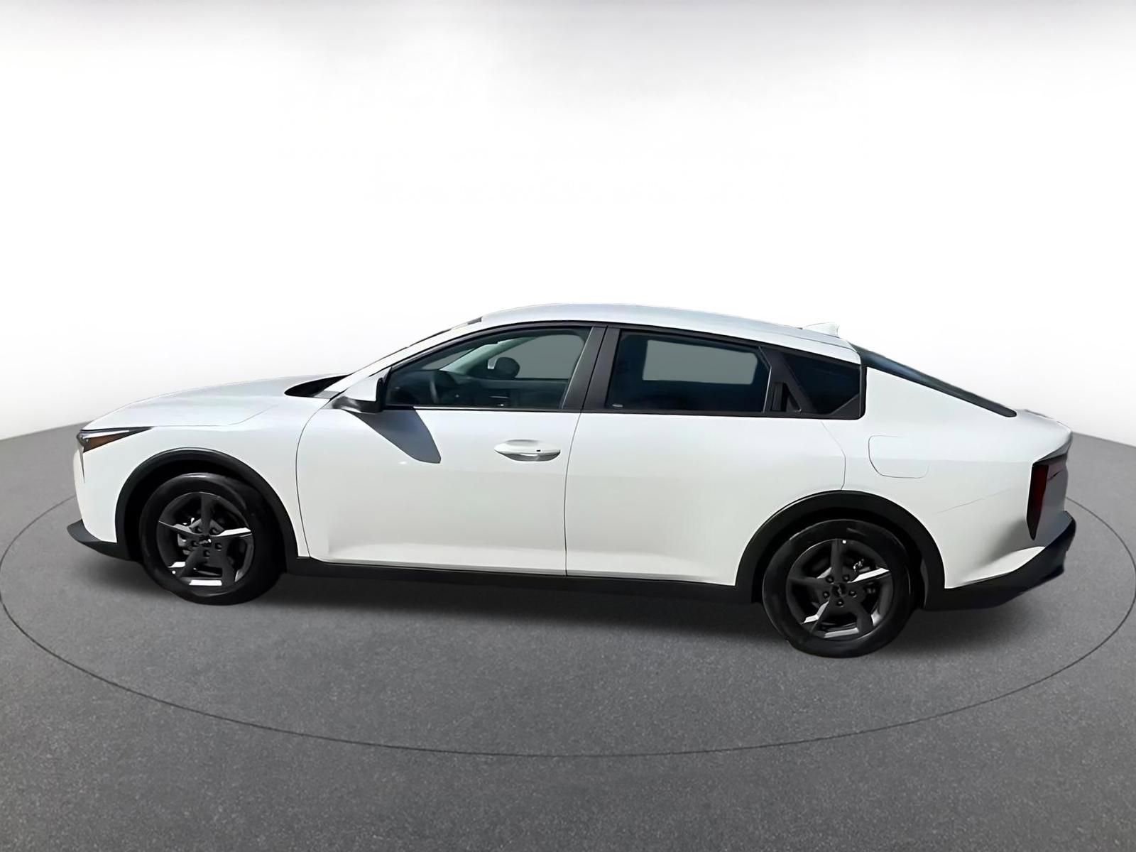 Thumbnail: 2025 Kia K4 - 9