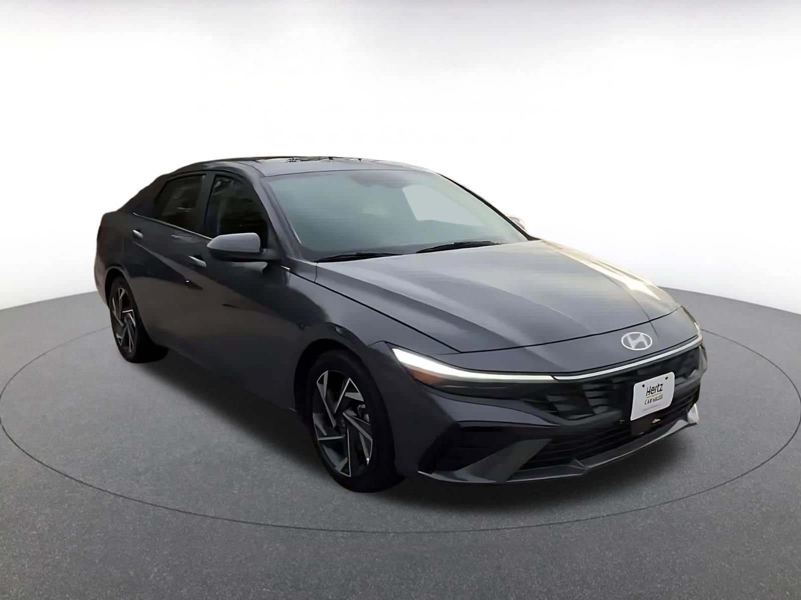 Thumbnail: 2025 Hyundai Elantra - 3