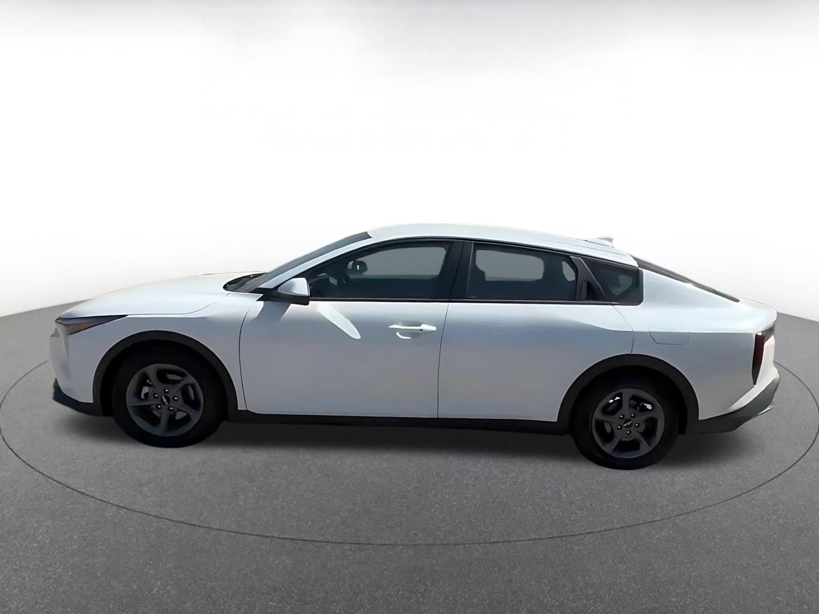 Thumbnail: 2025 Kia K4 - 9