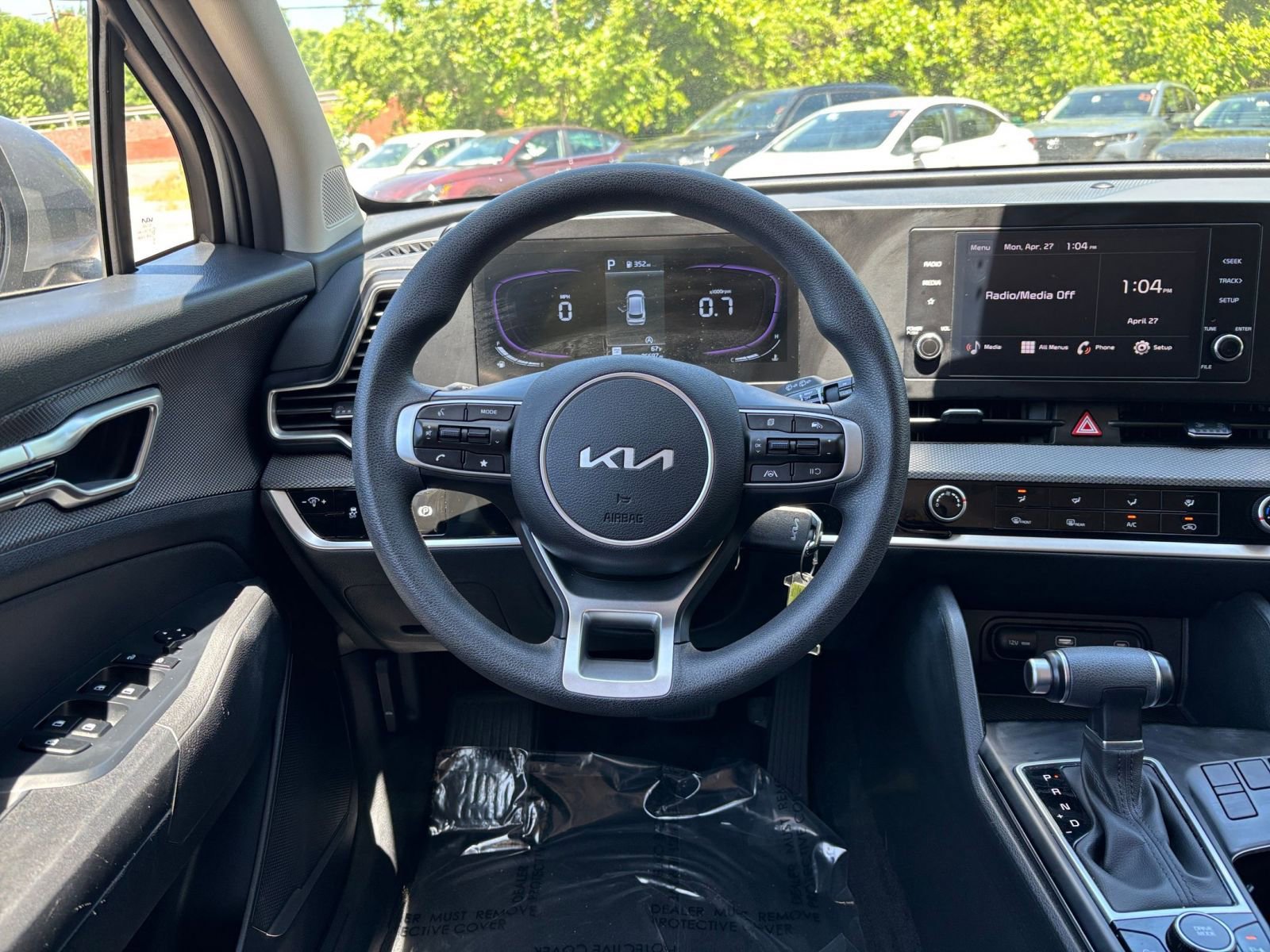 Thumbnail: 2025 Kia Sportage - 32