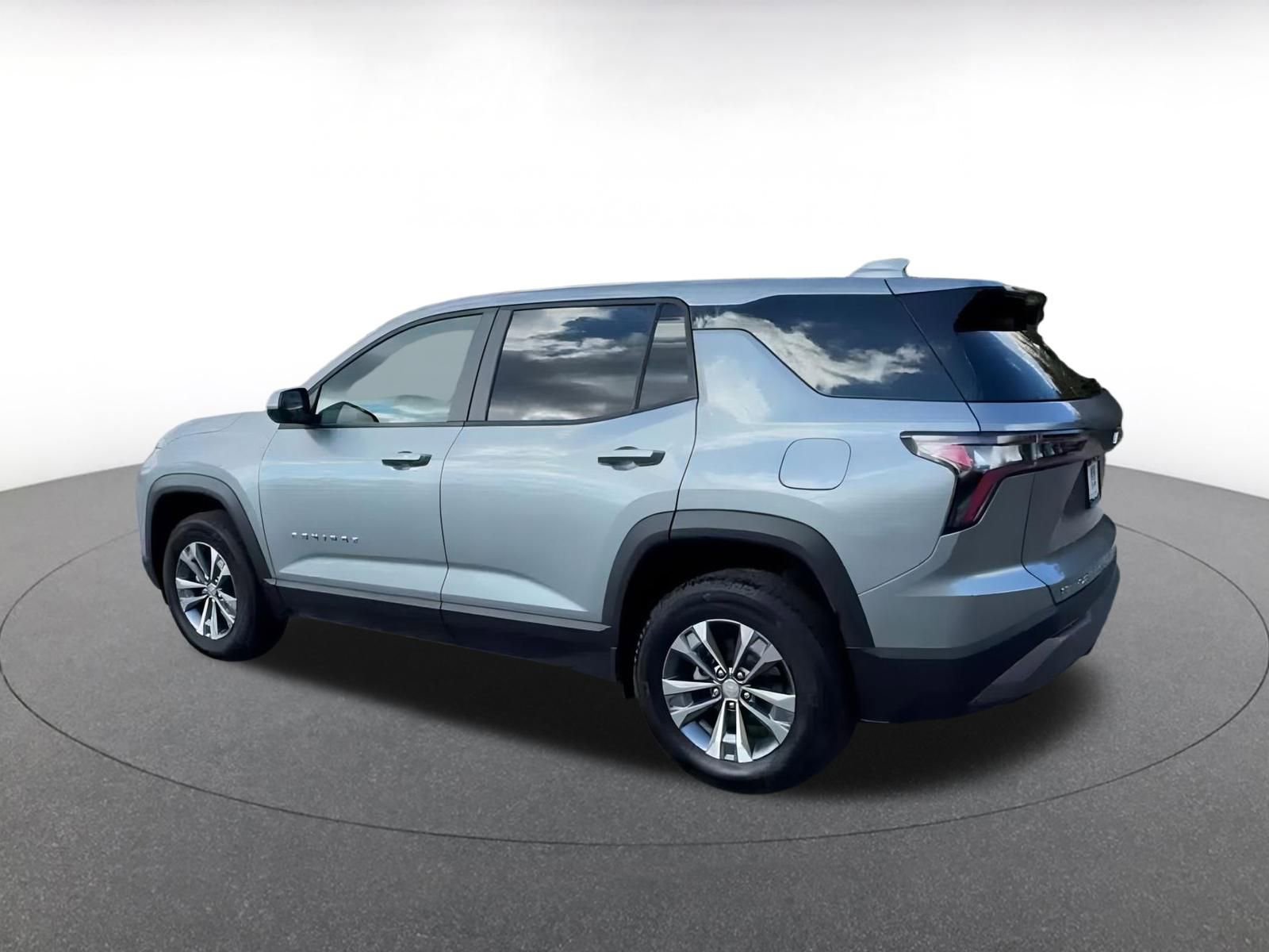 Thumbnail: 2025 Chevrolet Equinox - 12