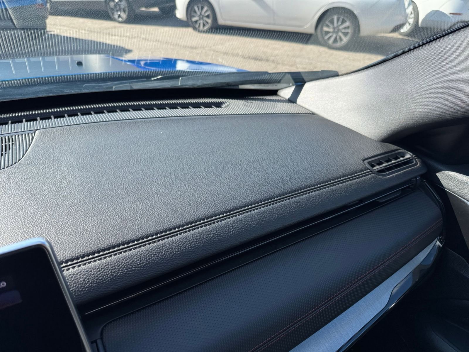 Thumbnail: 2025 Jeep Compass - 31