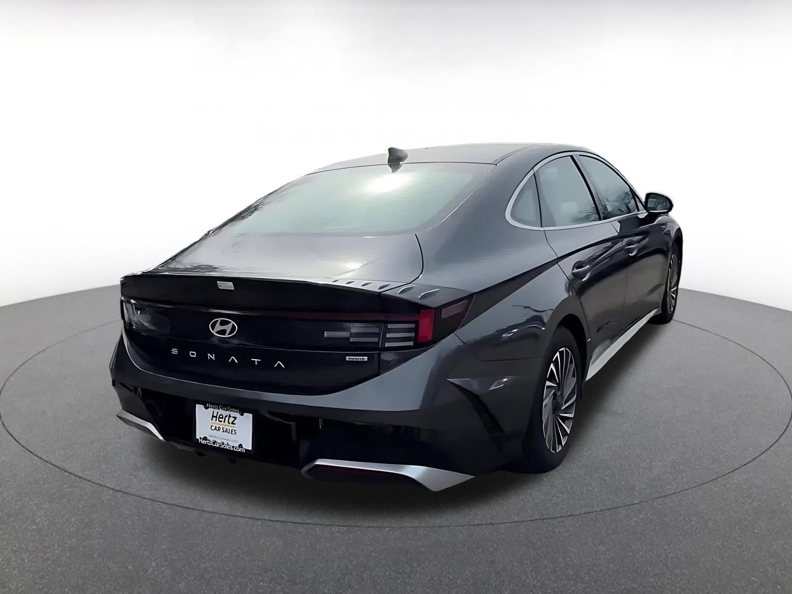 Thumbnail: 2025 Hyundai Sonata - 14