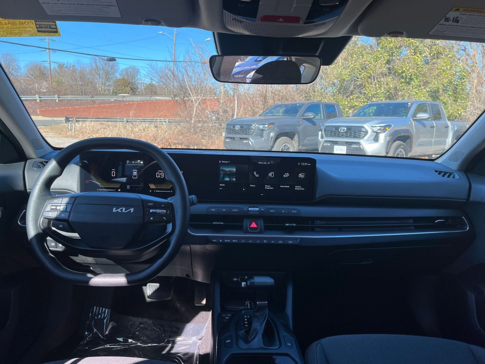 Thumbnail: 2025 Kia K4 - 28