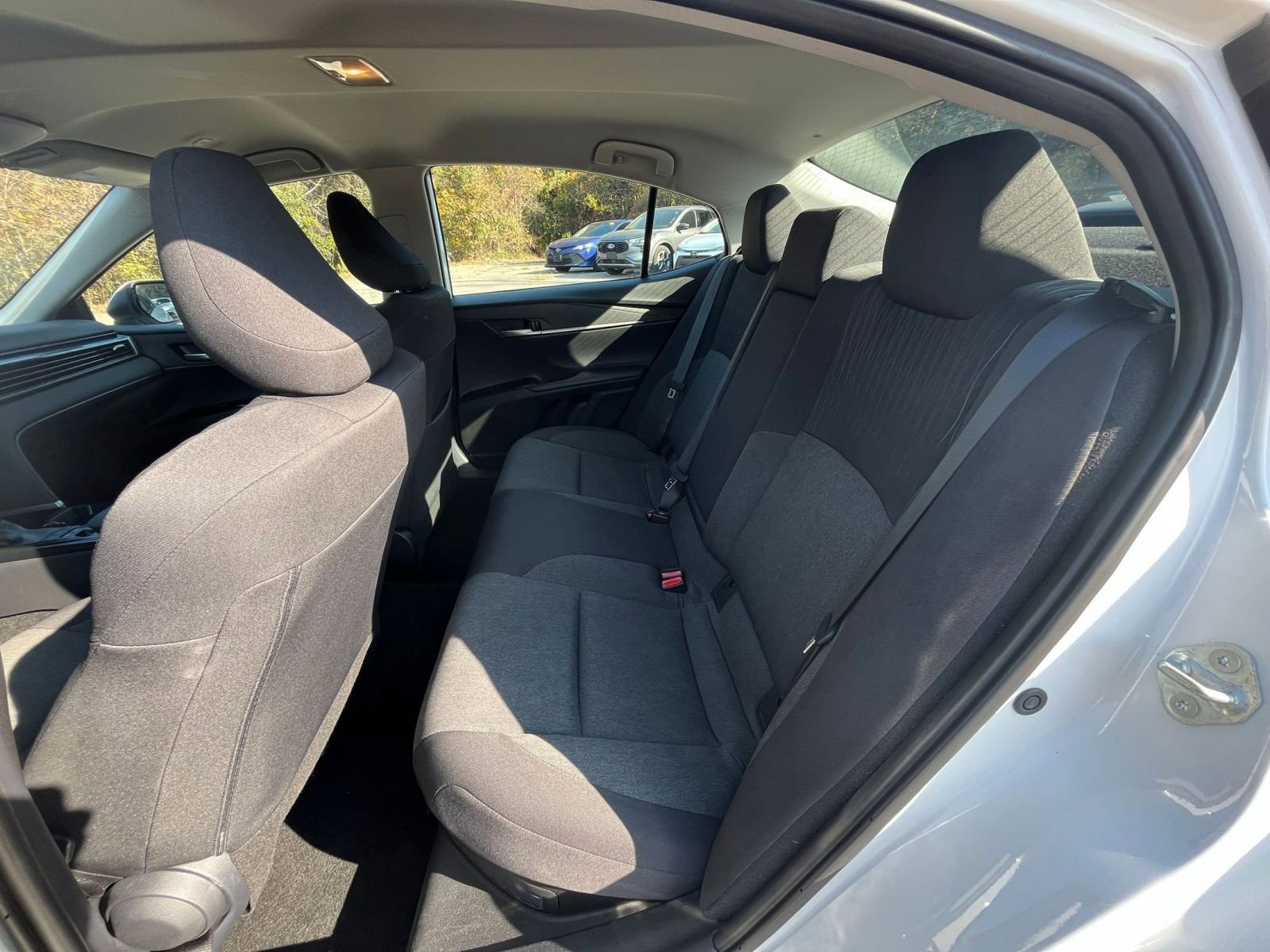 Thumbnail: 2025 Toyota Camry - 32