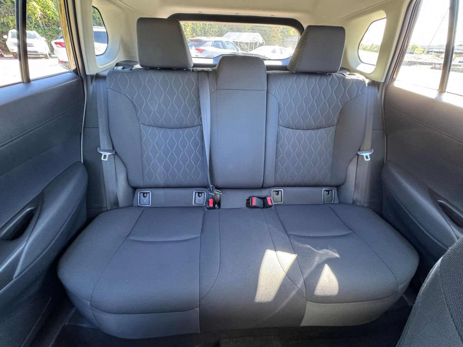 Thumbnail: 2025 Toyota Corolla Cross - 33