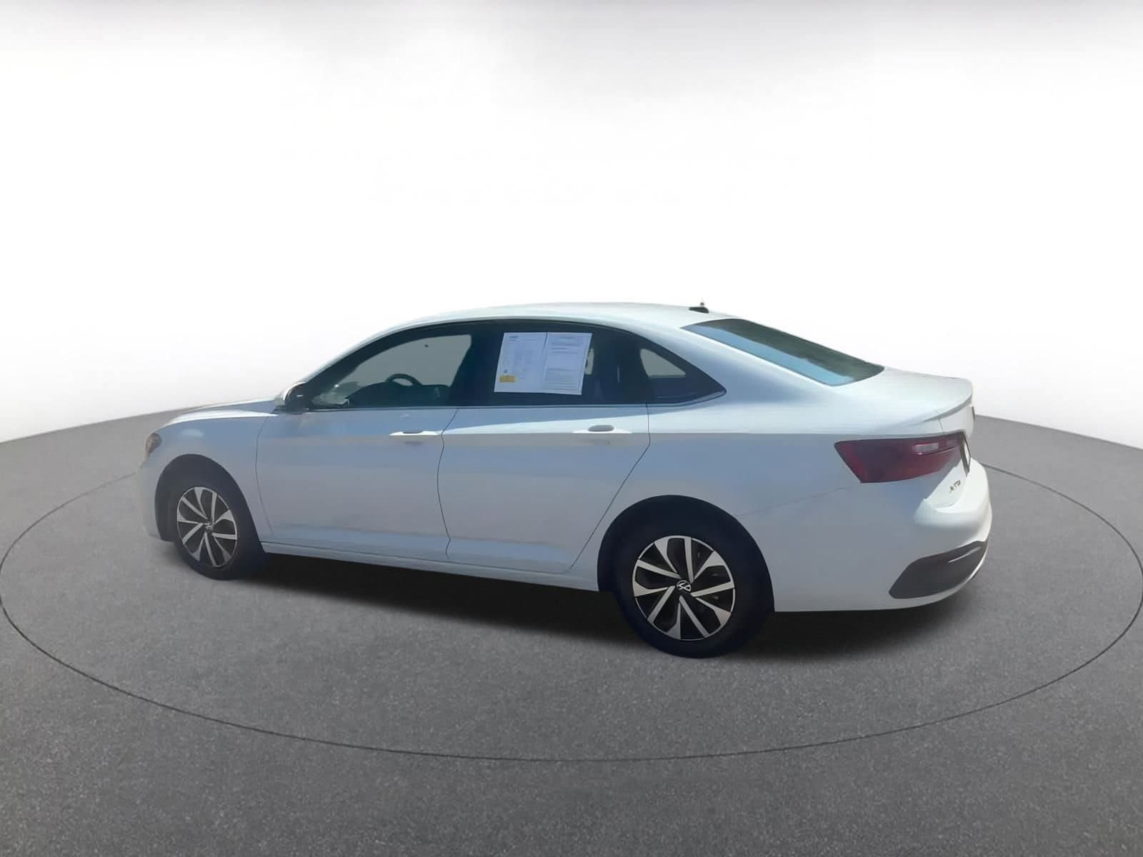 Thumbnail: 2024 Volkswagen Jetta - 12