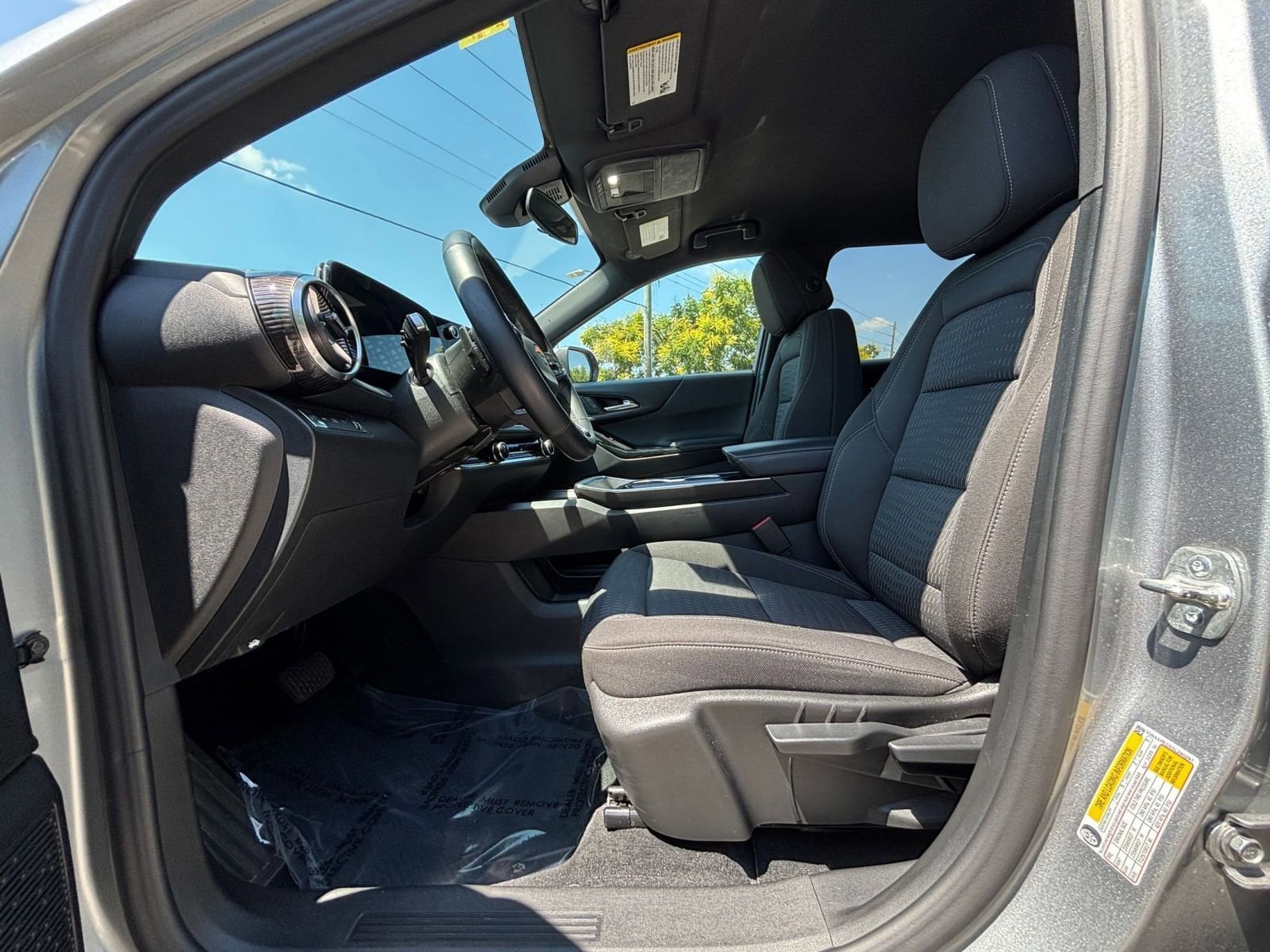 Thumbnail: 2025 Chevrolet Equinox - 23