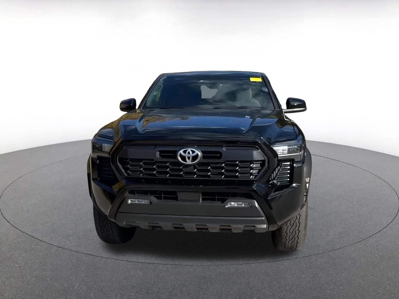 Thumbnail: 2025 Toyota Tacoma - 4