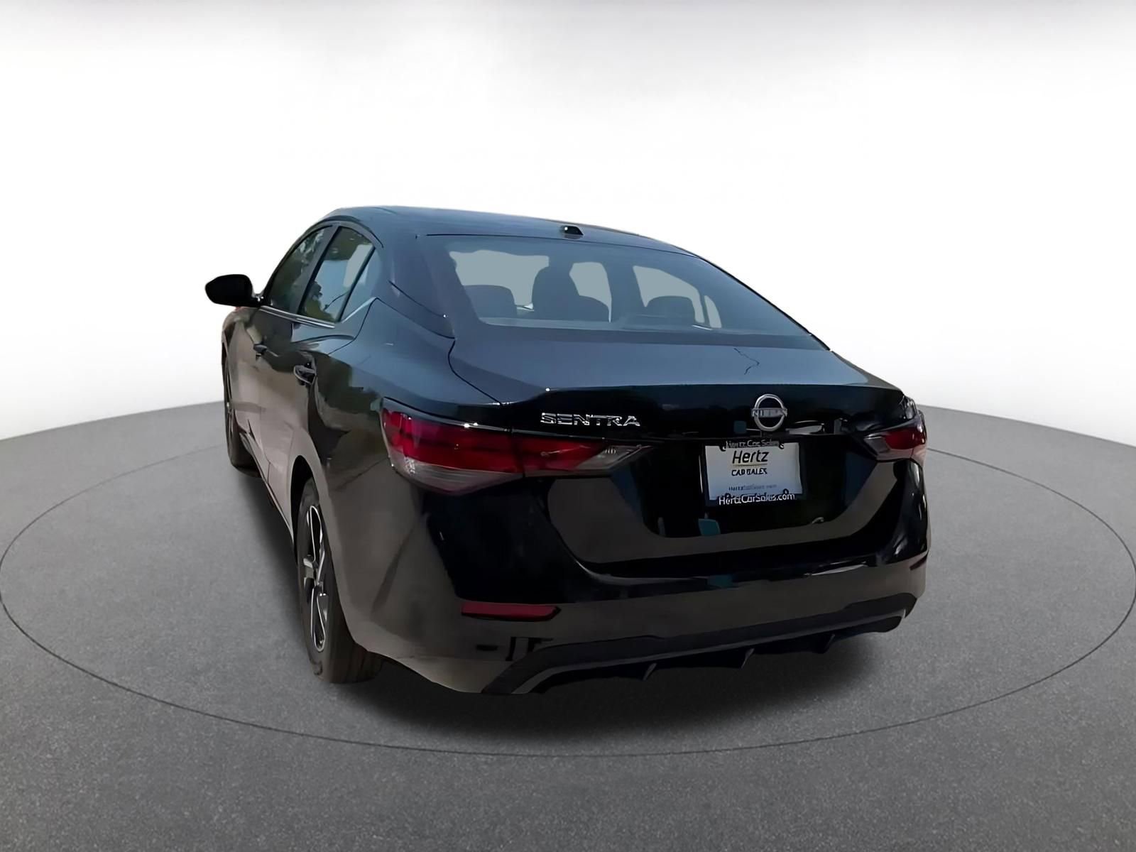 Thumbnail: 2025 Nissan Sentra - 11
