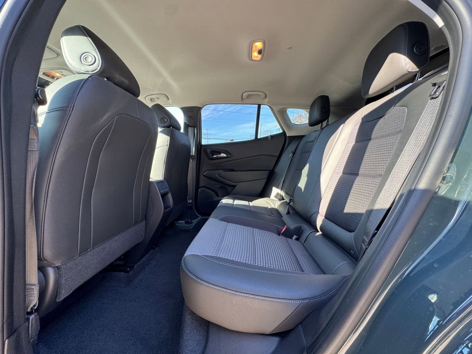 Thumbnail: 2025 Chevrolet Trax - 21