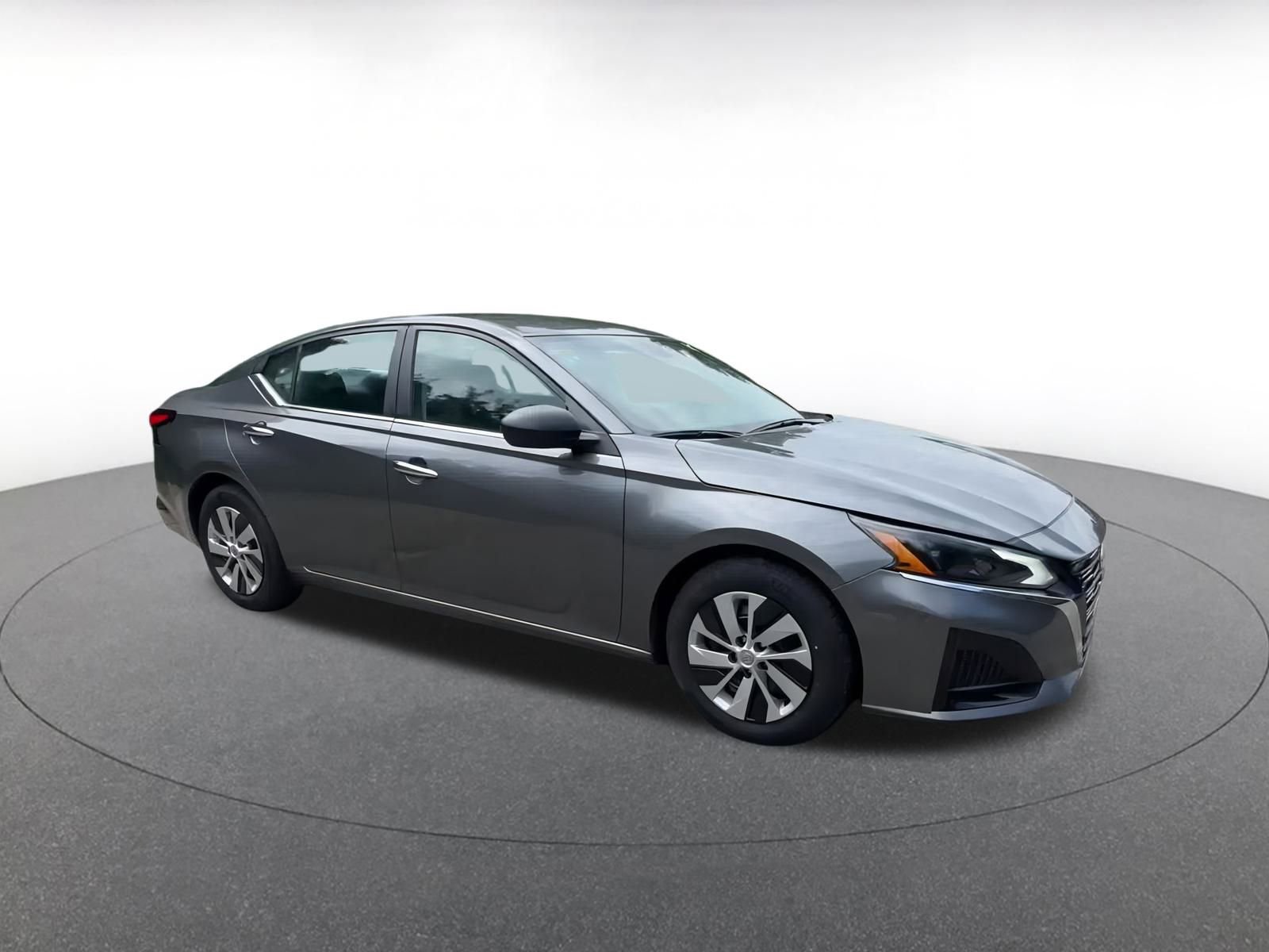 Thumbnail: 2024 Nissan Altima - 2