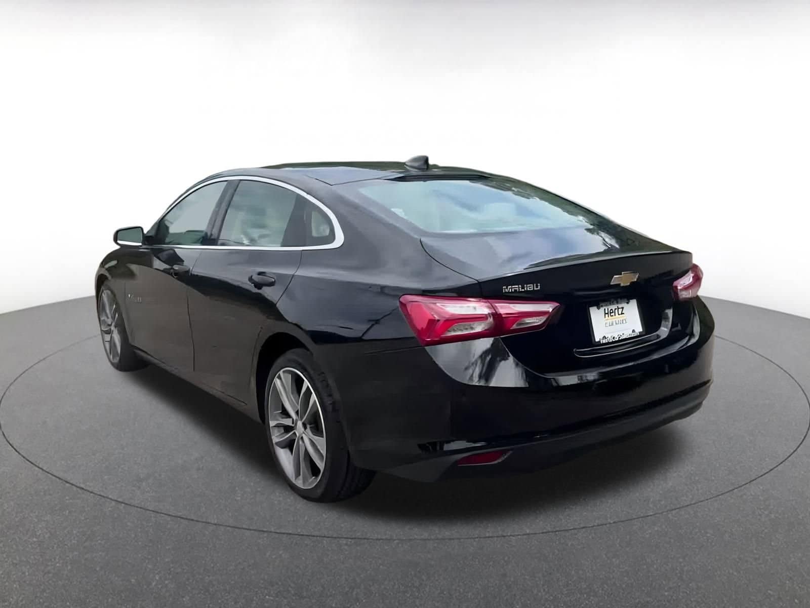 Thumbnail: 2024 Chevrolet Malibu - 11