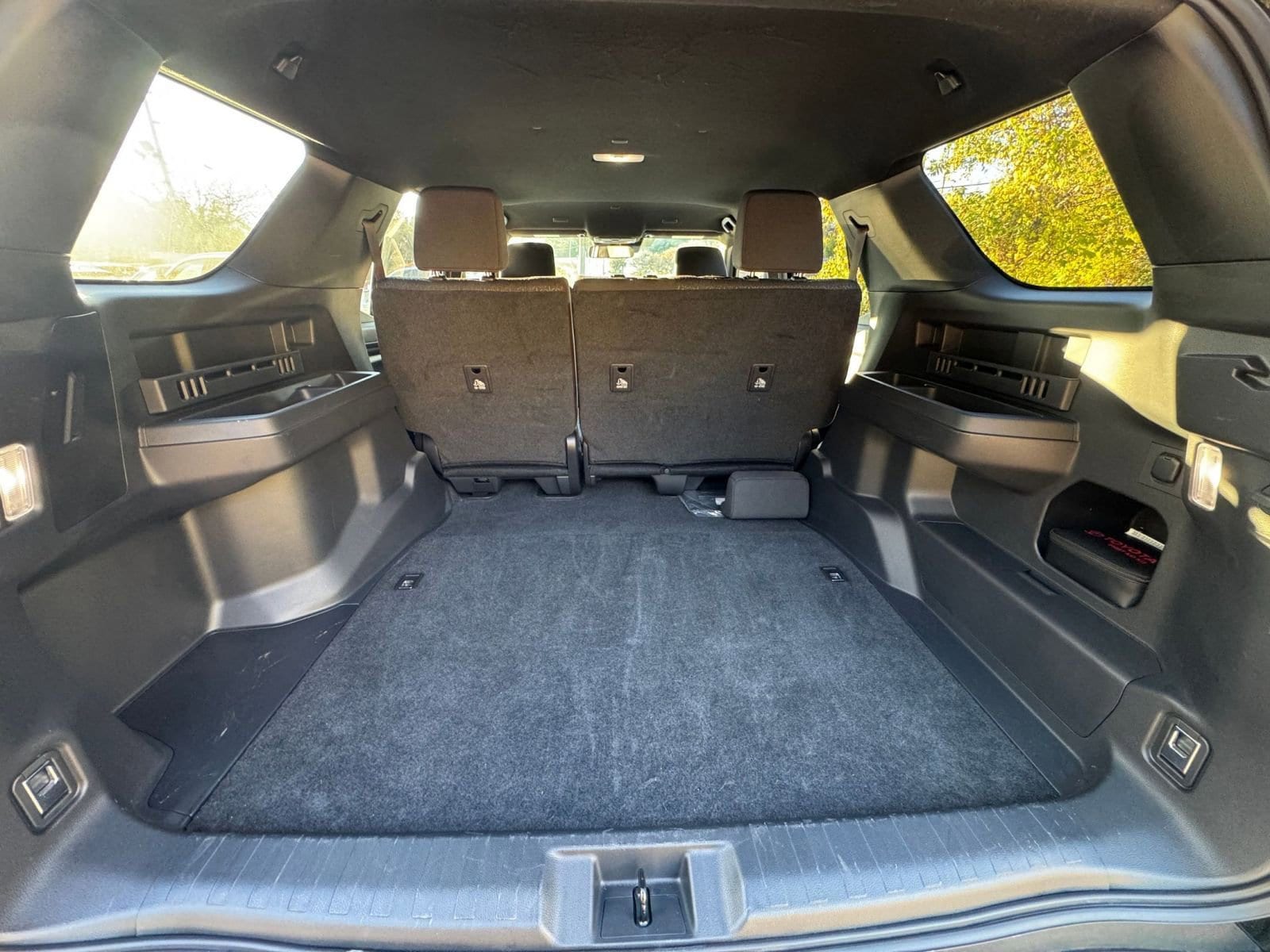 Thumbnail: 2025 Toyota 4Runner - 25