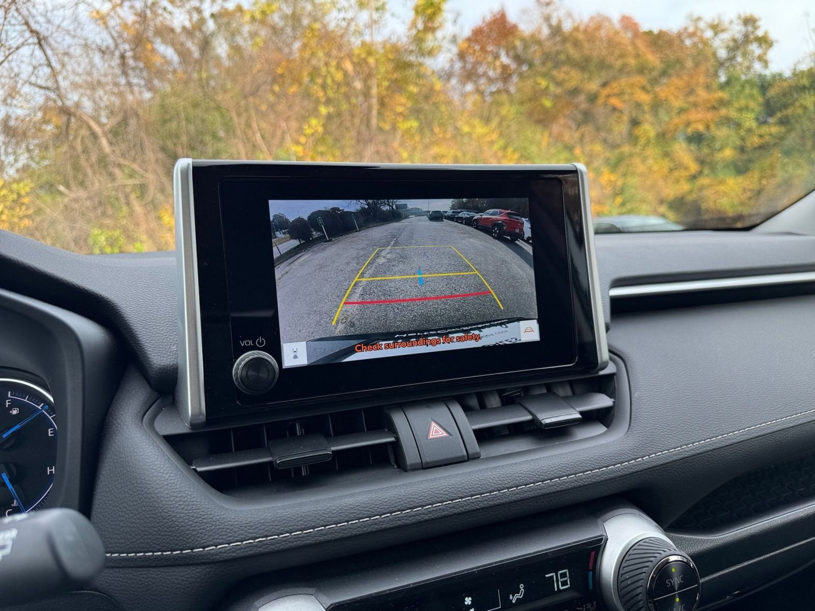 Thumbnail: 2025 Toyota RAV4 - 17