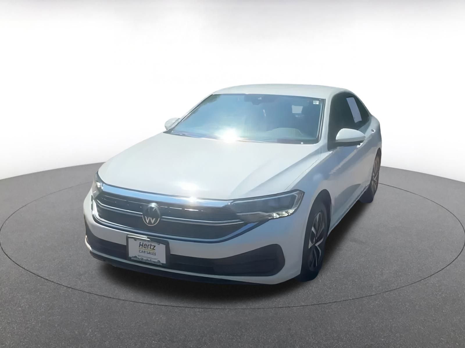 Thumbnail: 2024 Volkswagen Jetta - 9