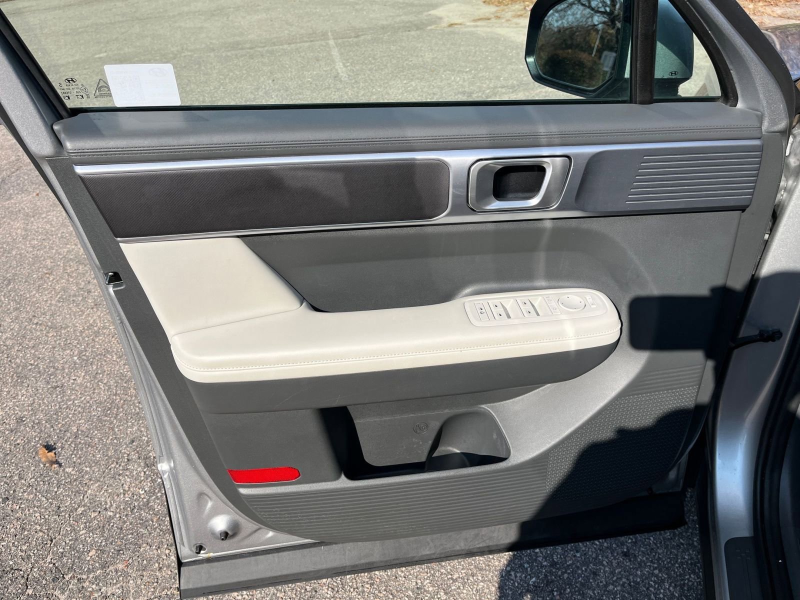 Thumbnail: 2025 Hyundai Santa Fe - 18