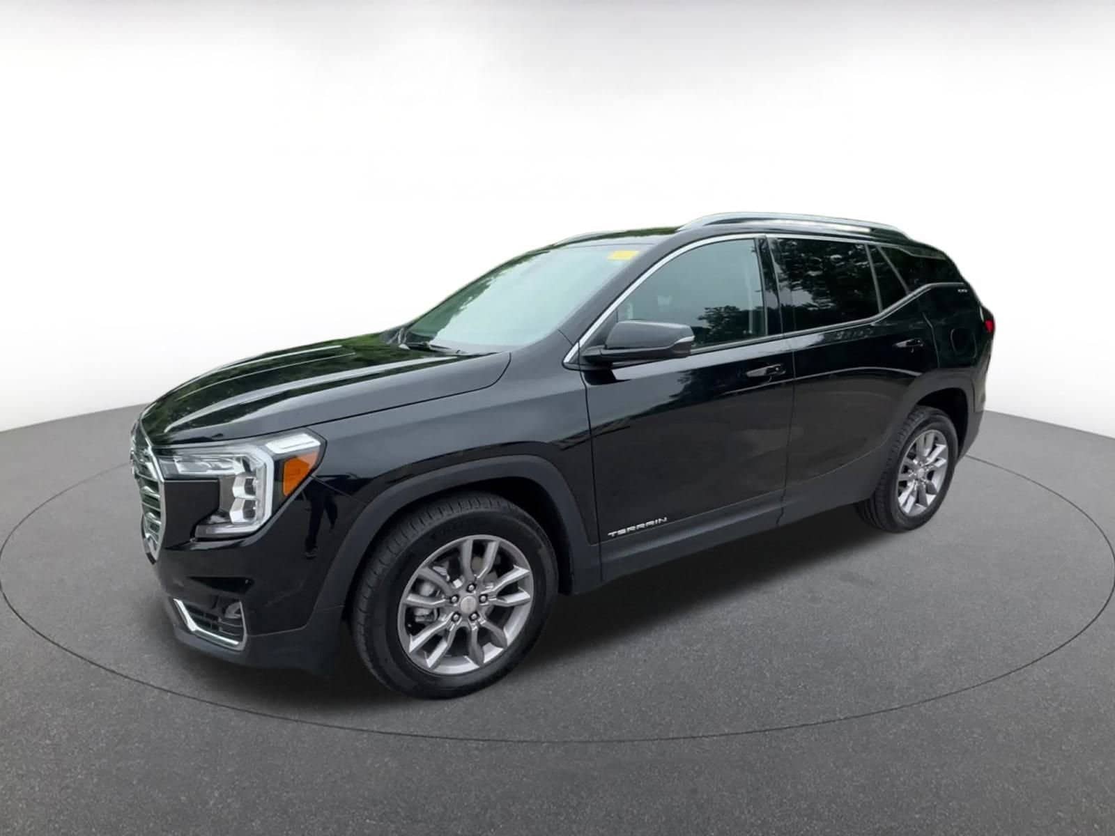 Thumbnail: 2024 GMC Terrain - 8