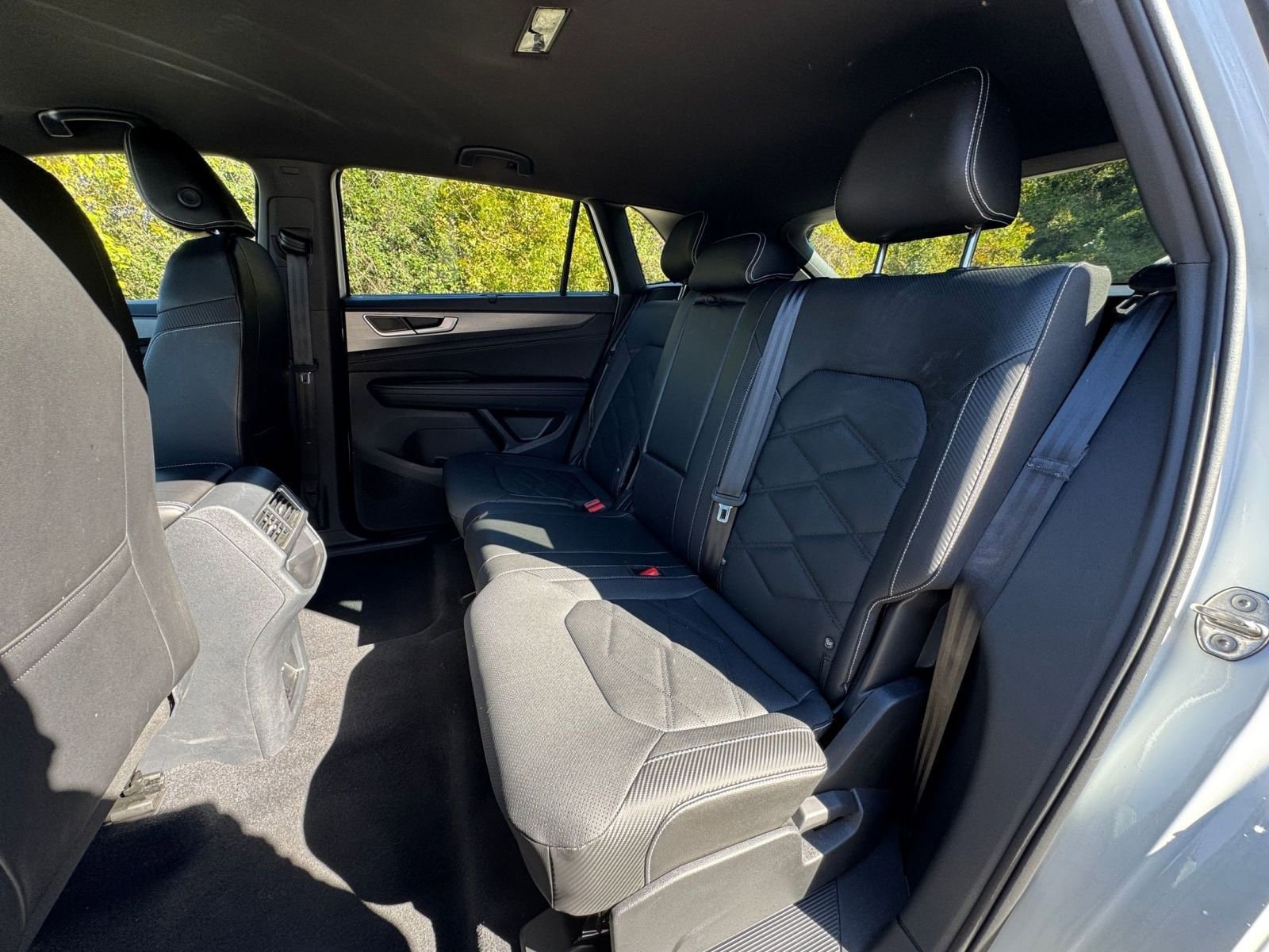 Thumbnail: 2025 Volkswagen Atlas - 32