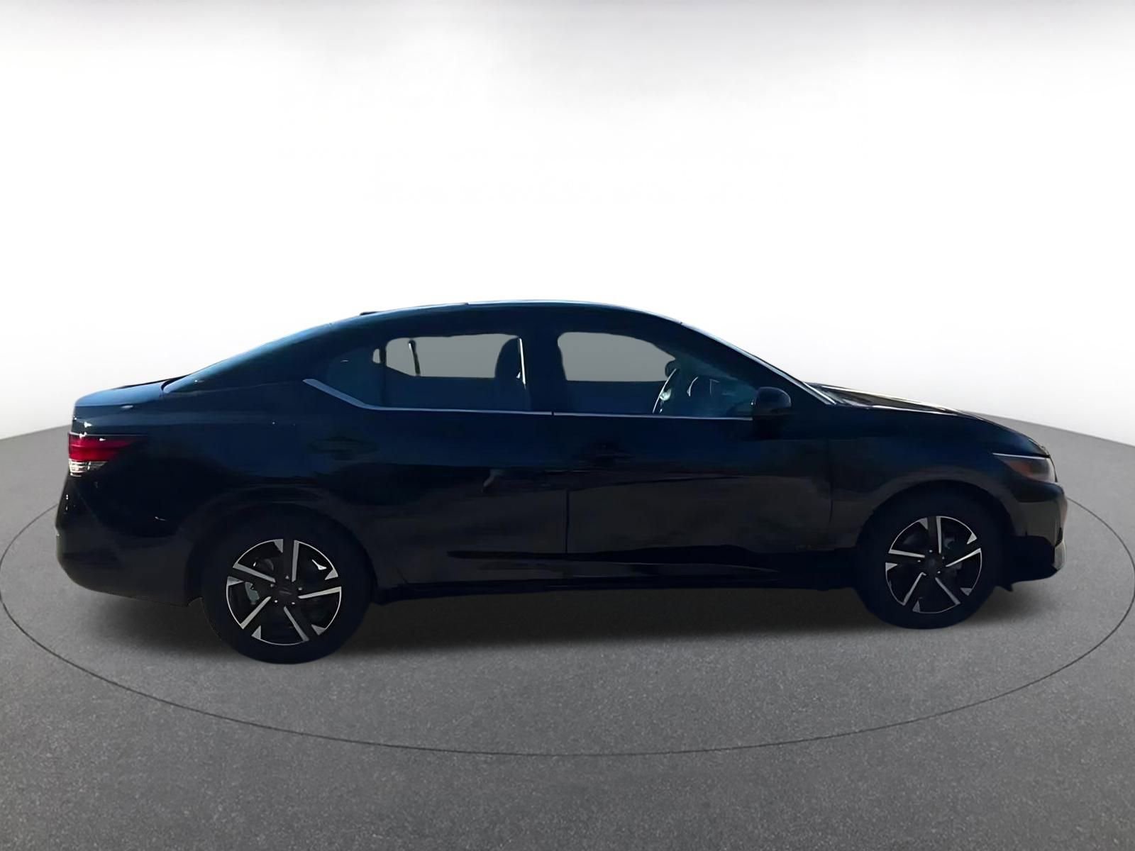 Thumbnail: 2025 Nissan Sentra - 16