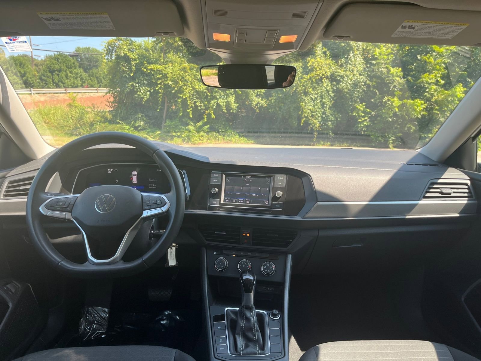 Thumbnail: 2024 Volkswagen Jetta - 28