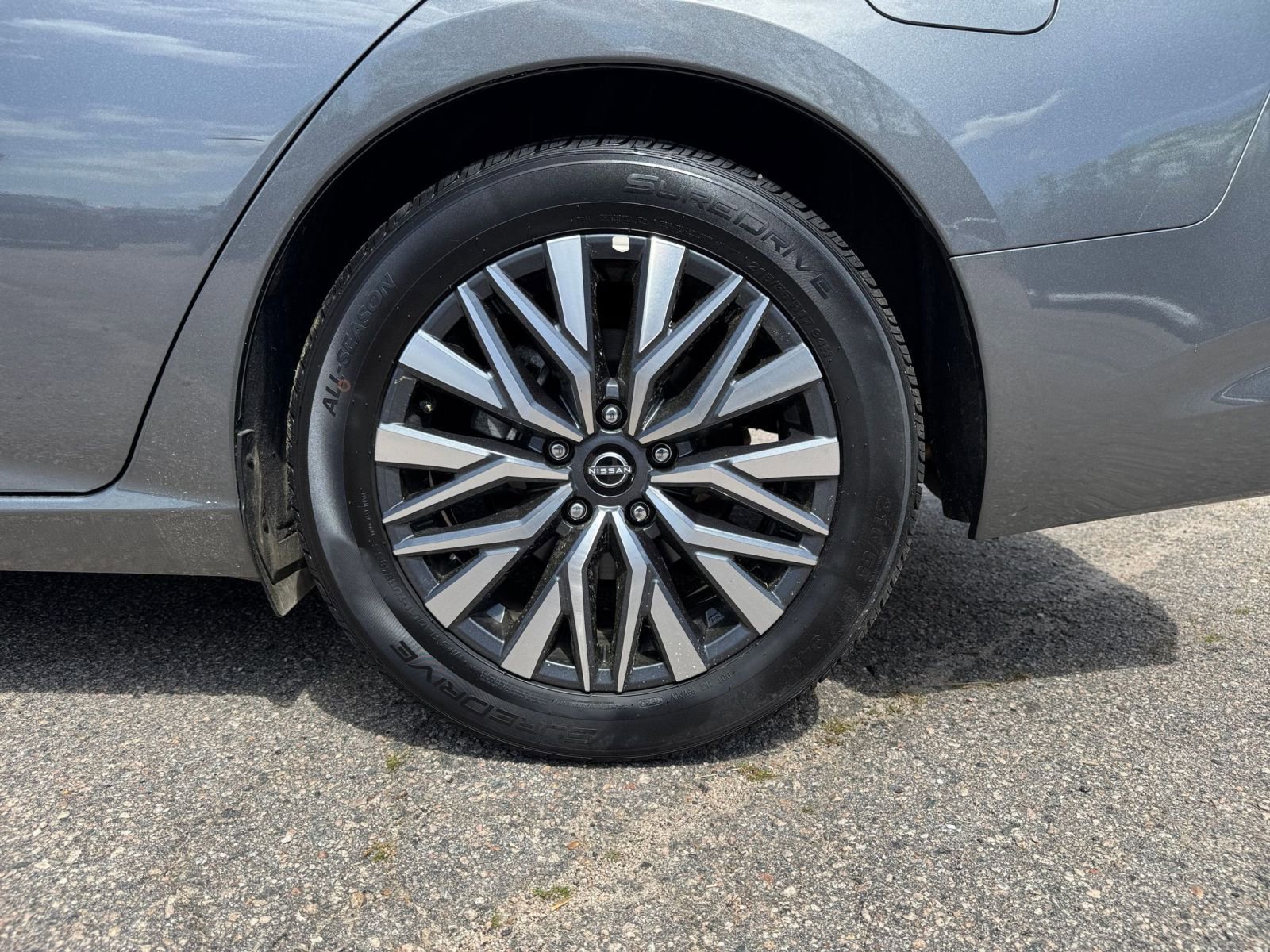 Thumbnail: 2025 Nissan Altima - 25