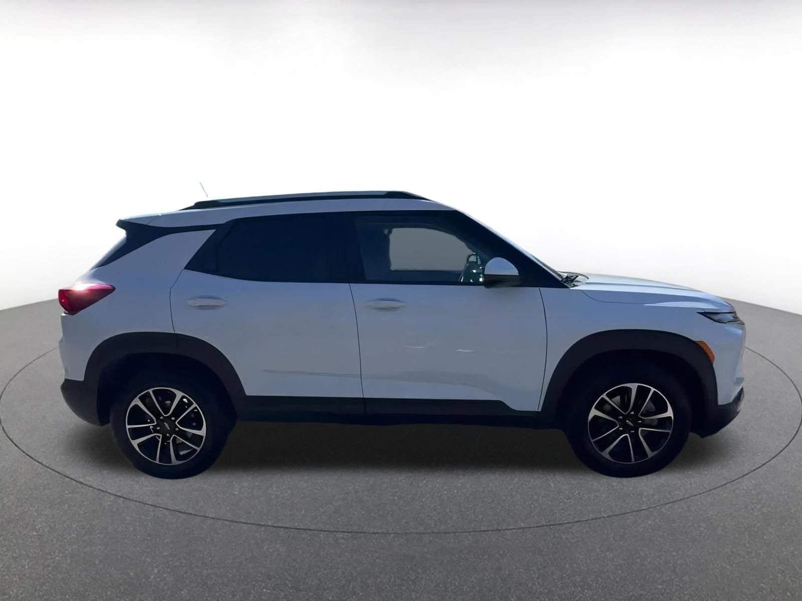 Thumbnail: 2025 Chevrolet TrailBlazer - 12