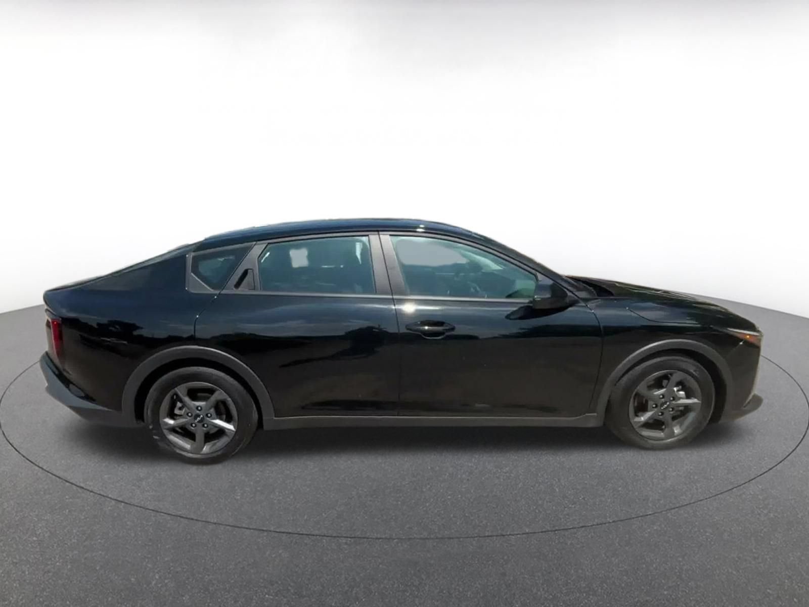 Thumbnail: 2025 Kia K4 - 15