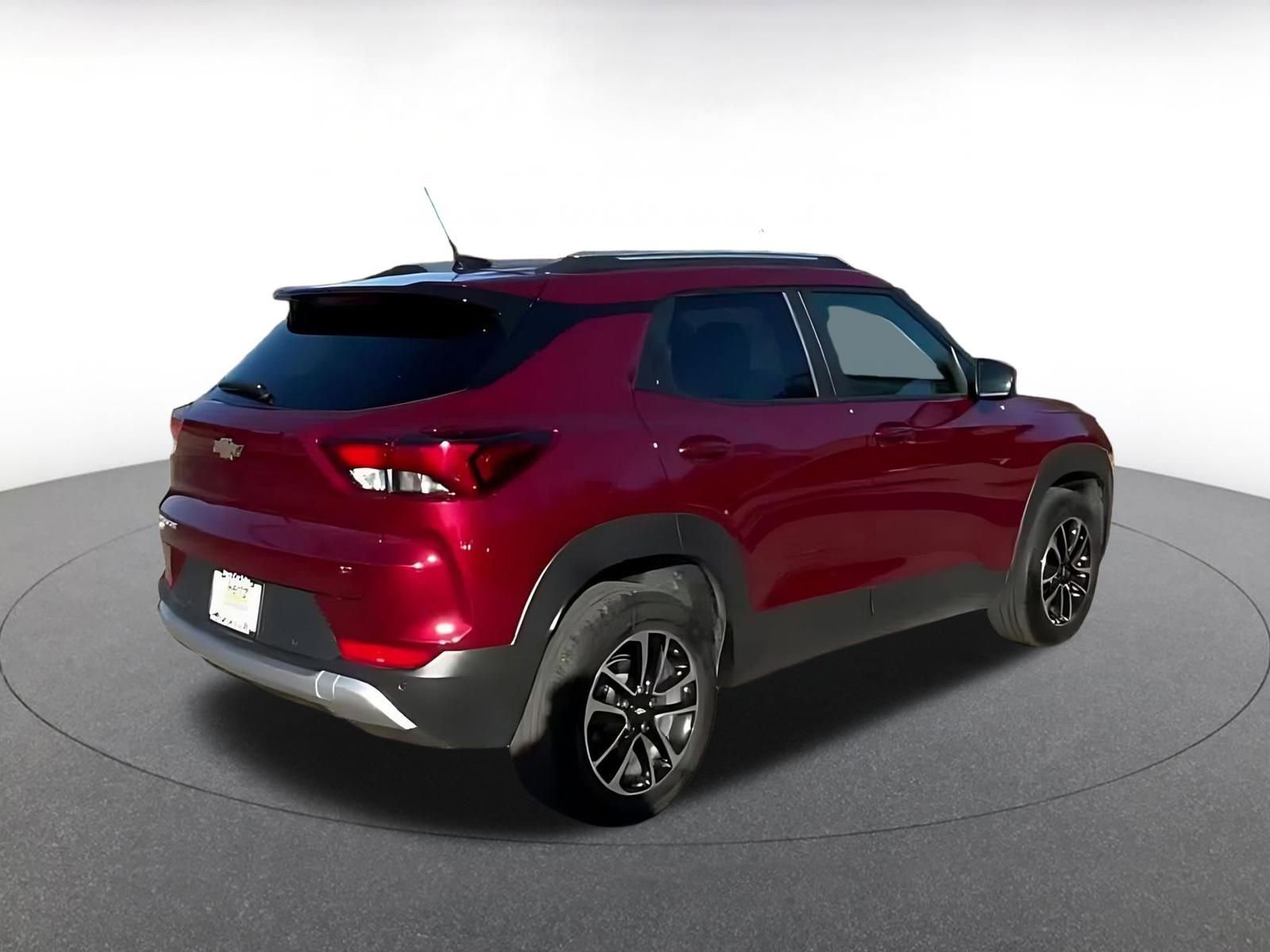 Thumbnail: 2025 Chevrolet TrailBlazer - 14