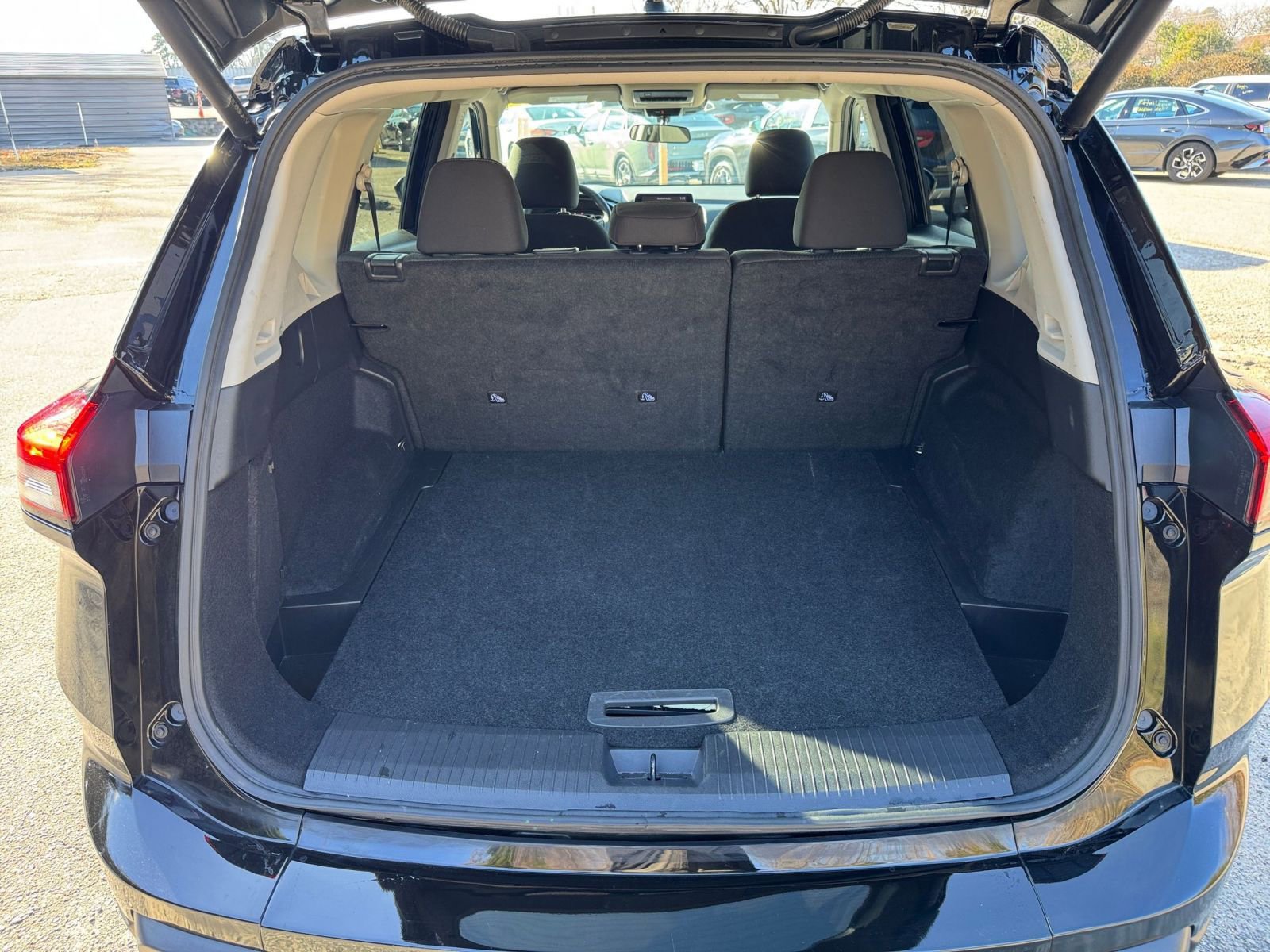 Thumbnail: 2025 Nissan Rogue - 27