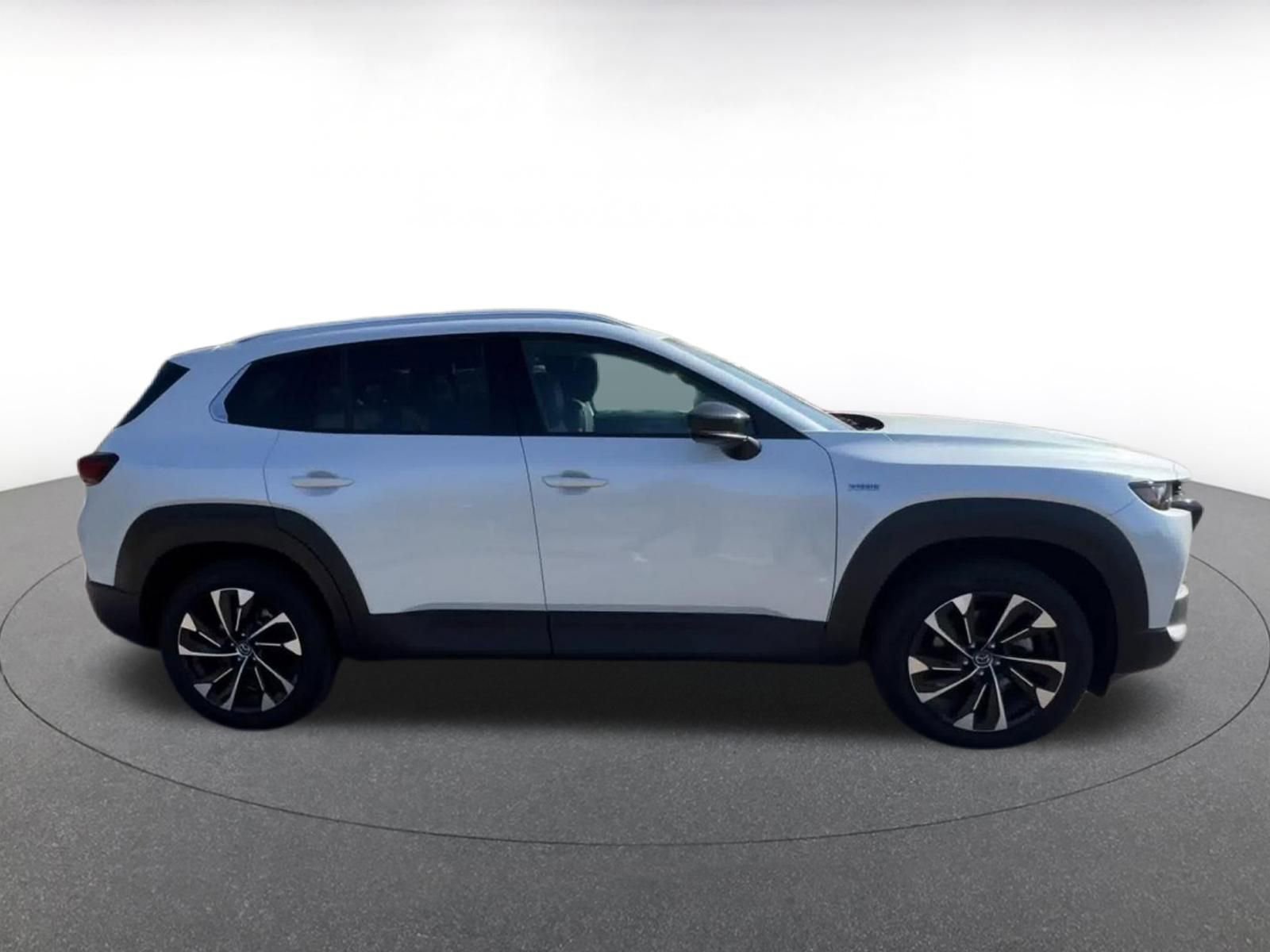 Thumbnail: 2025 Mazda CX-50 - 16