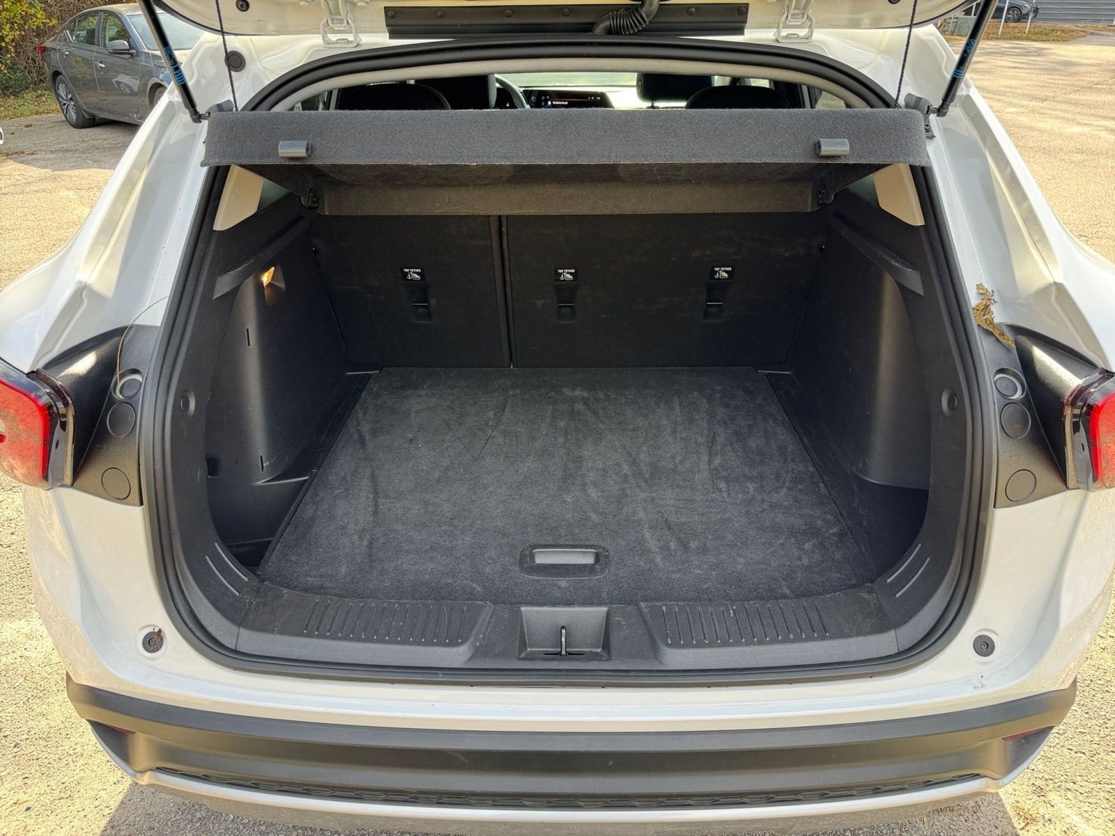 Thumbnail: 2025 Chevrolet Trax - 25