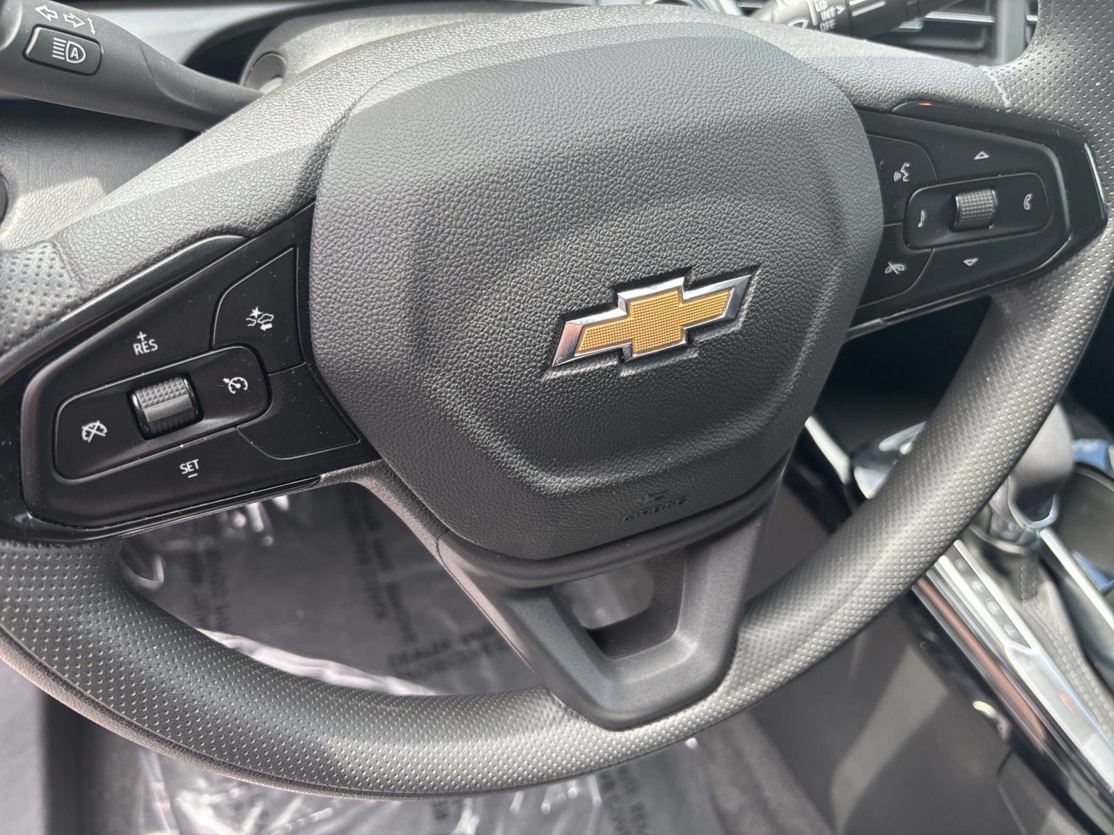 Thumbnail: 2025 Chevrolet Trax - 22