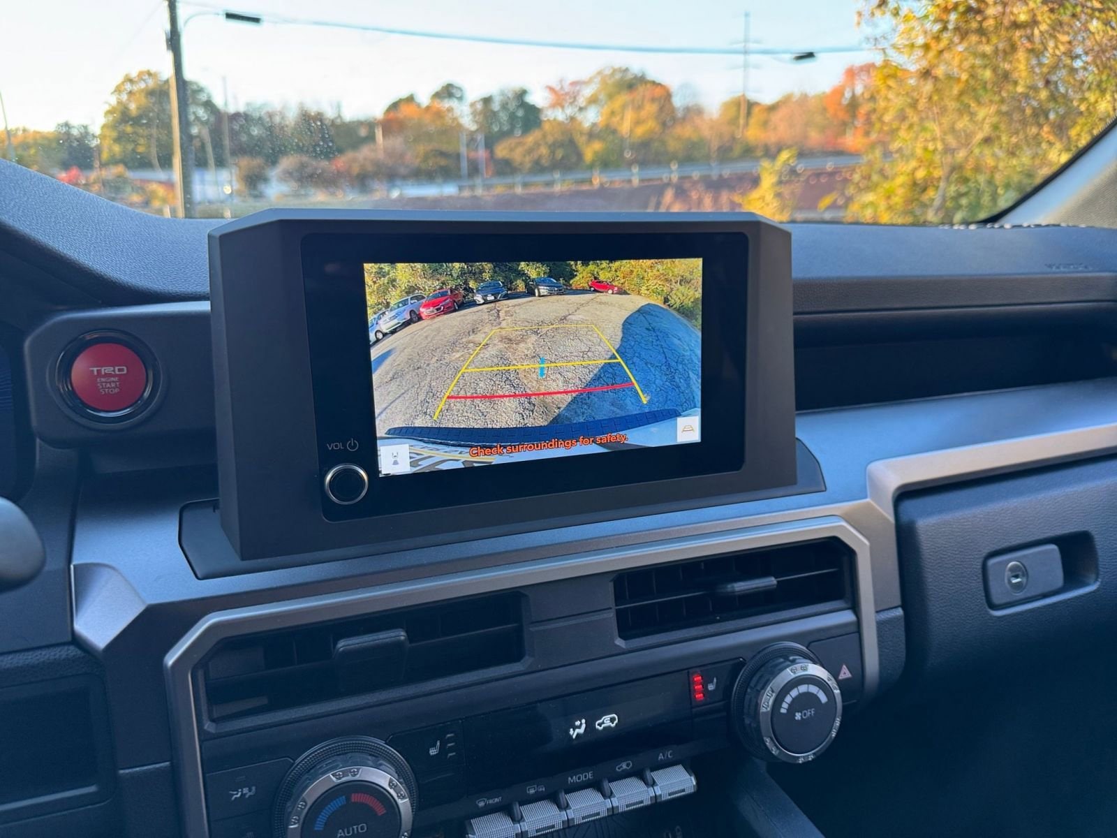 Thumbnail: 2025 Toyota 4Runner - 17