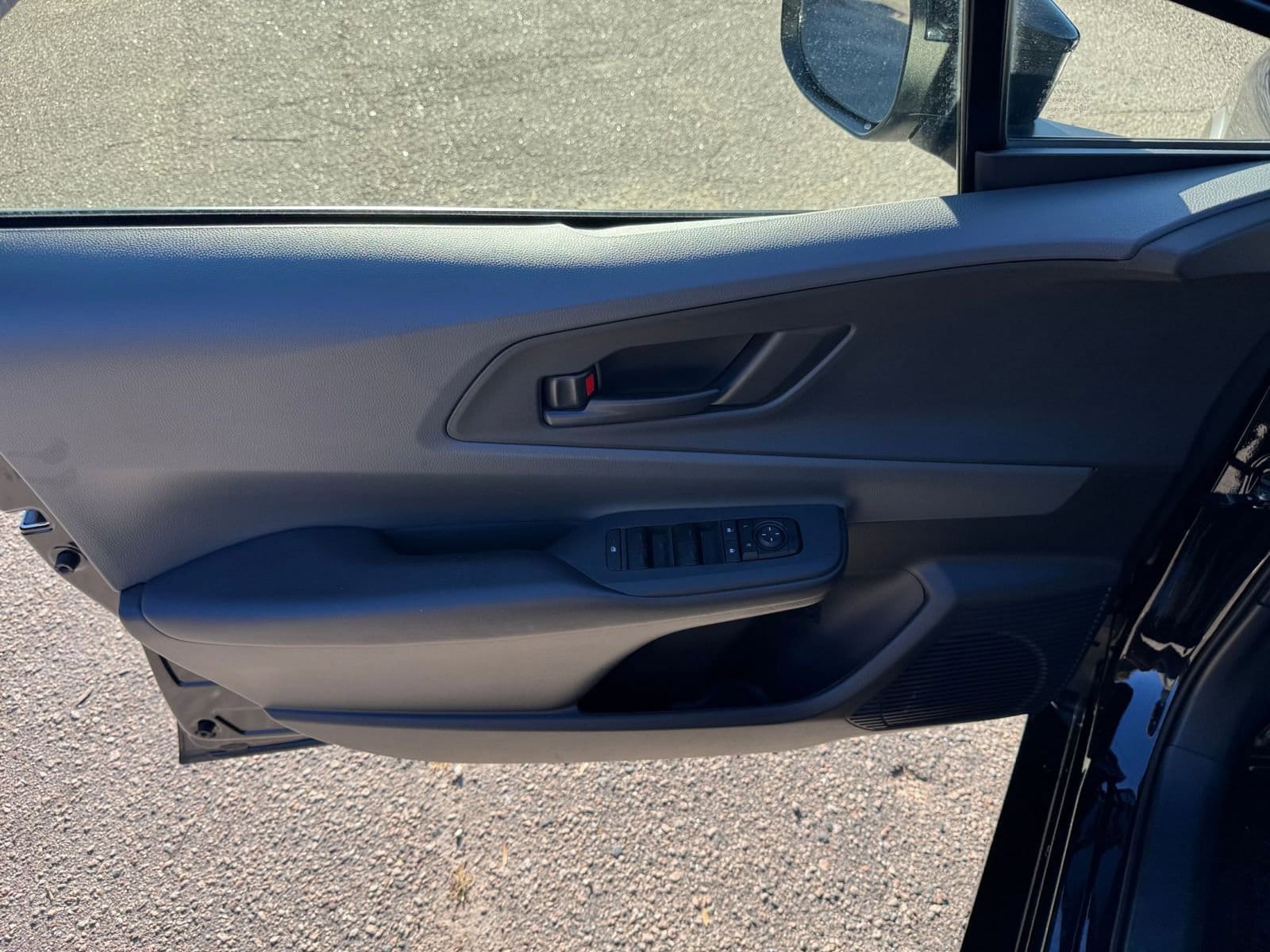 Thumbnail: 2025 Toyota Prius - 18