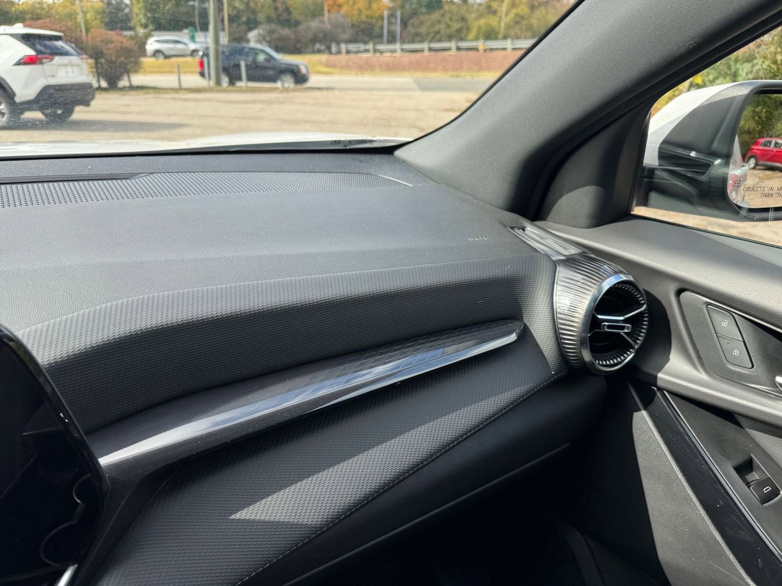 Thumbnail: 2025 Chevrolet Equinox - 33