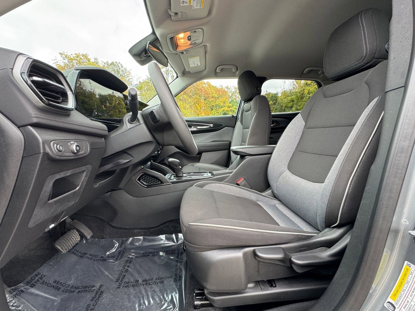 Thumbnail: 2025 Chevrolet TrailBlazer - 22